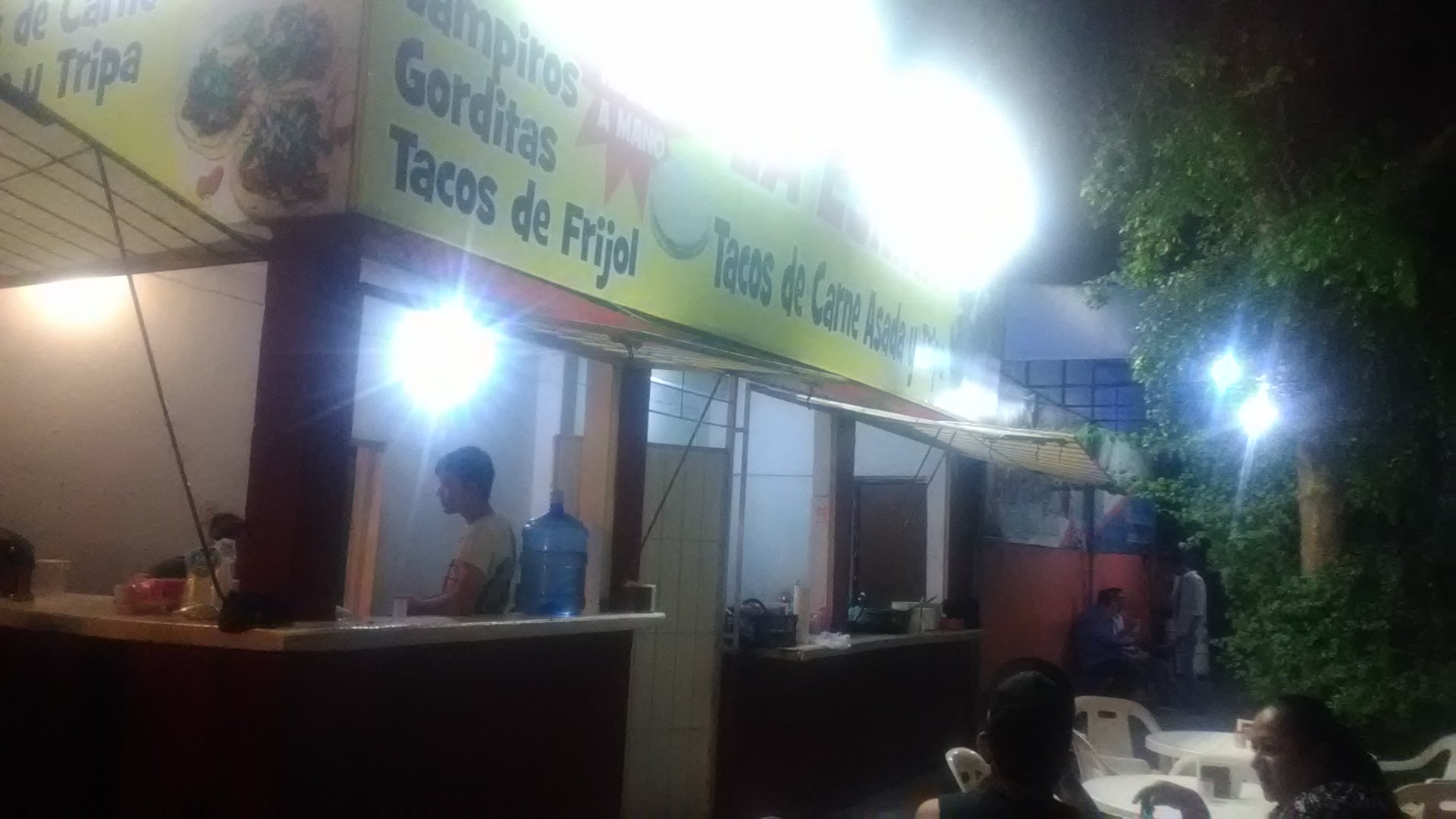 Tacos La Eskina image 10