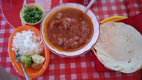 Birrieria Valencia image 7
