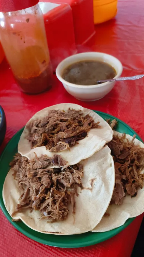 Birria Los Chiveros image 2