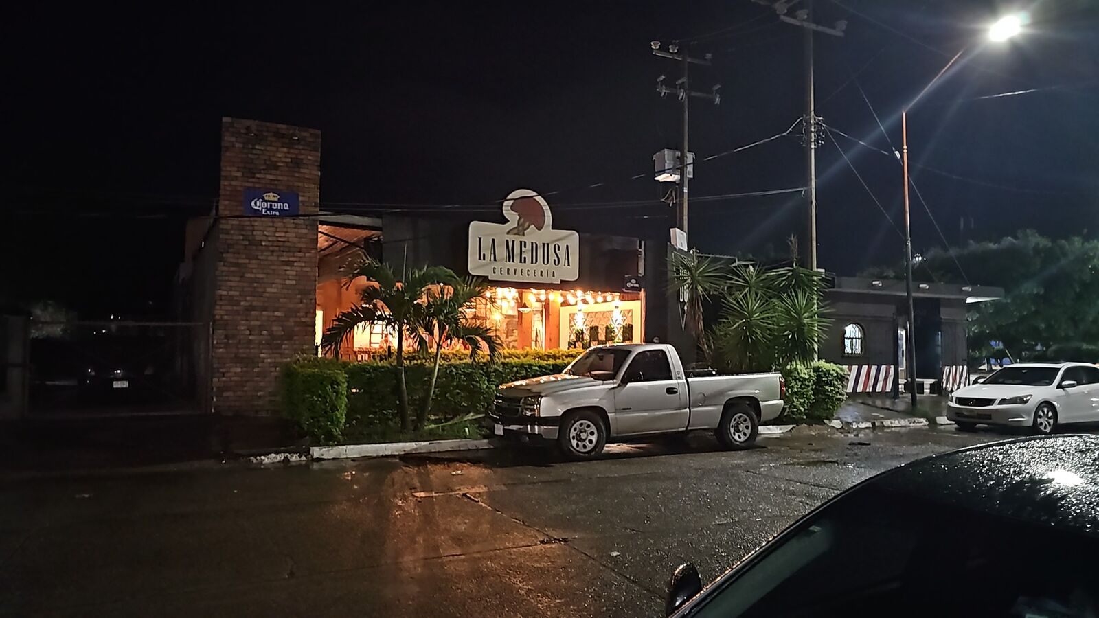 La Medusa Cerveceria image 10