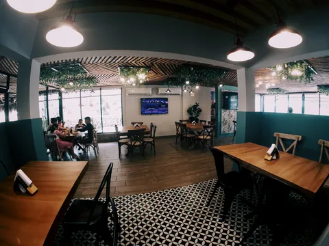 Archis Burgers image 1