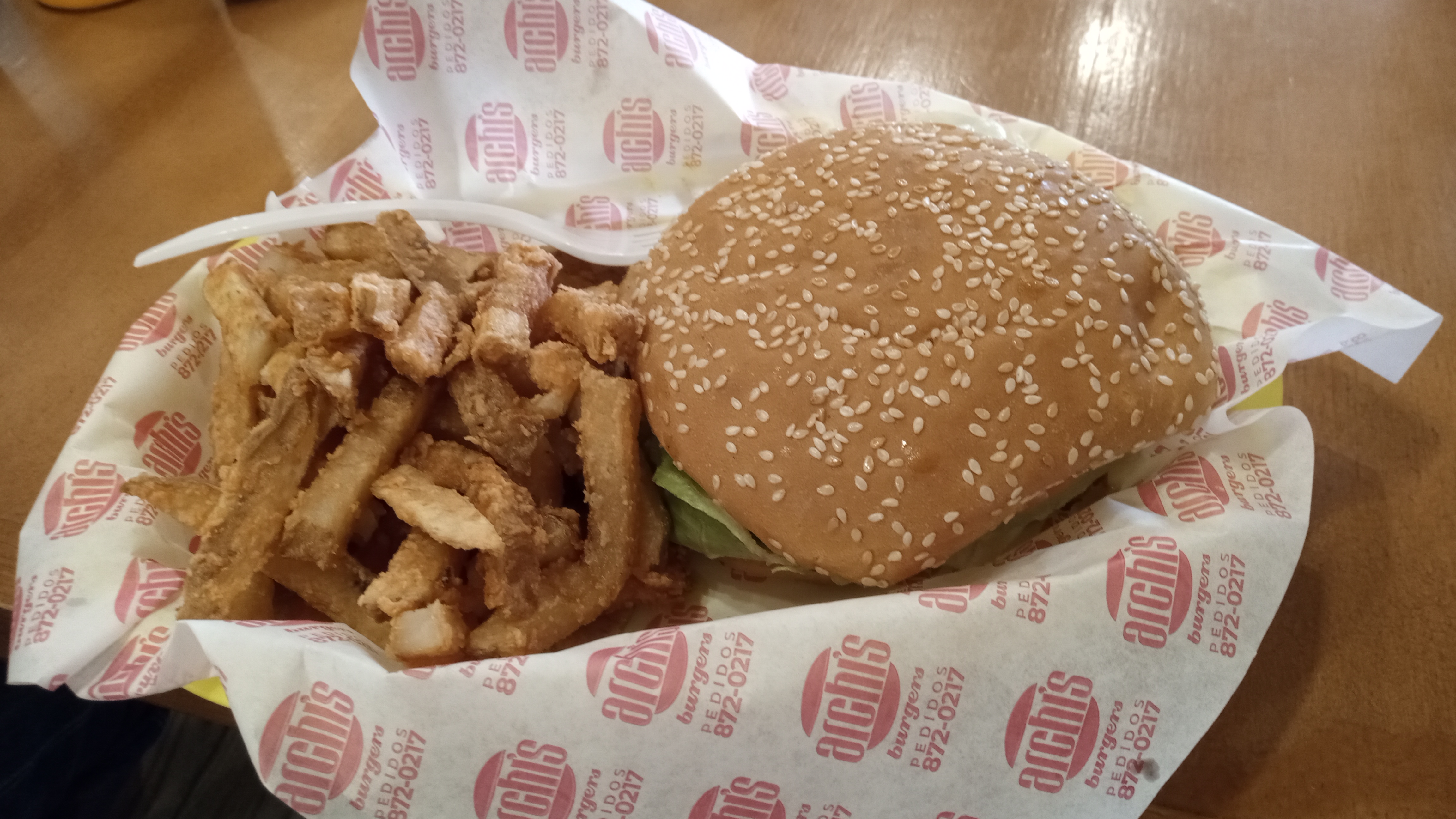 Archis Burgers image 3