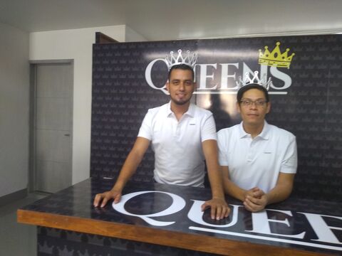 Queens, café y más. image 7