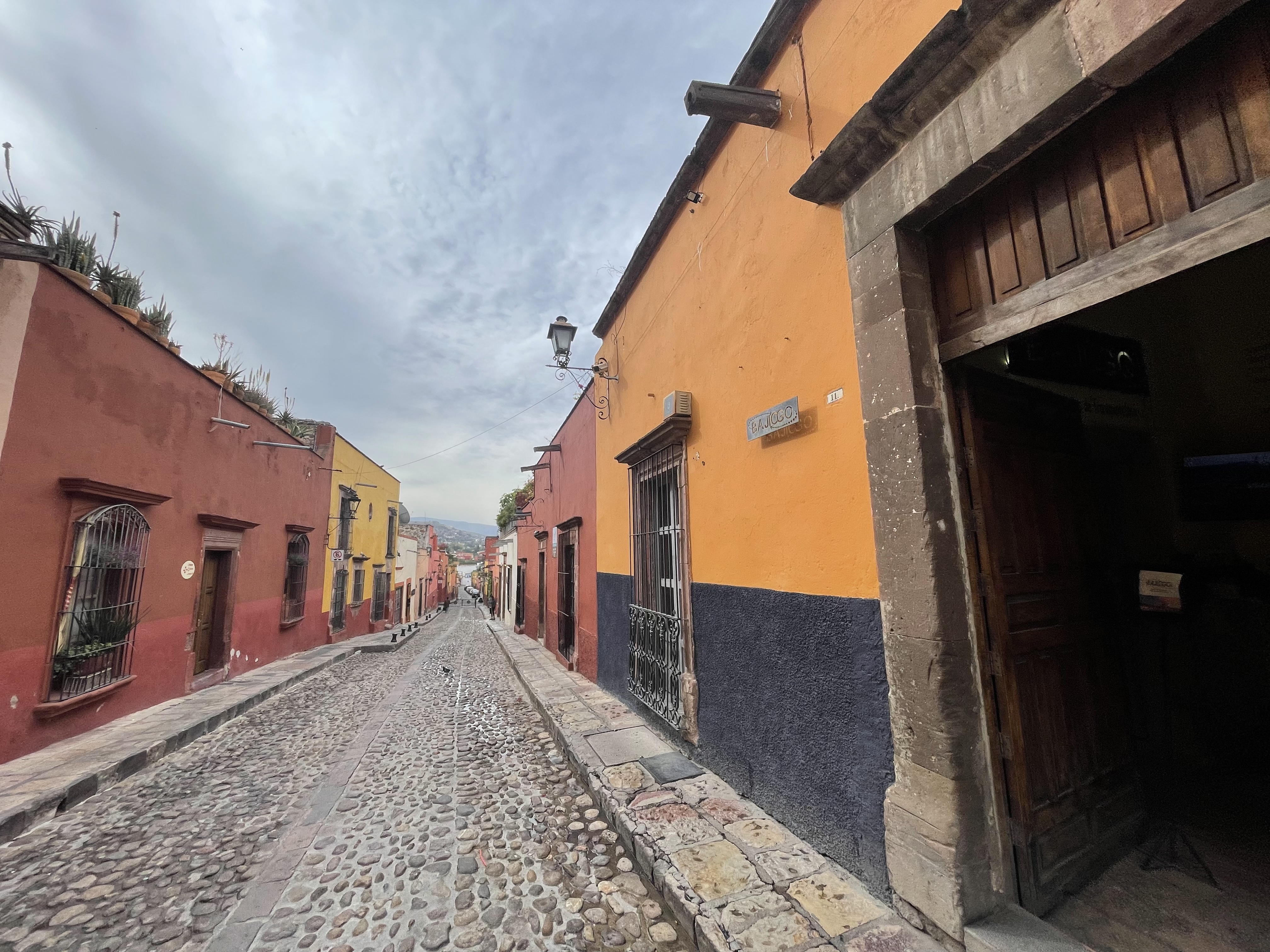 Café De La Parroquia image 7