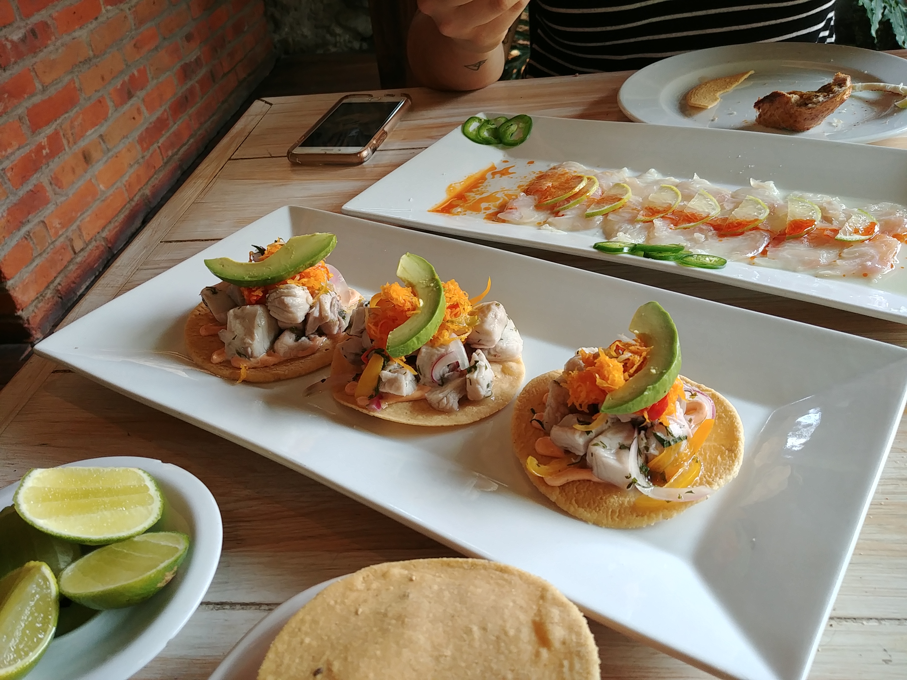 Mi Bistro 300 image 2