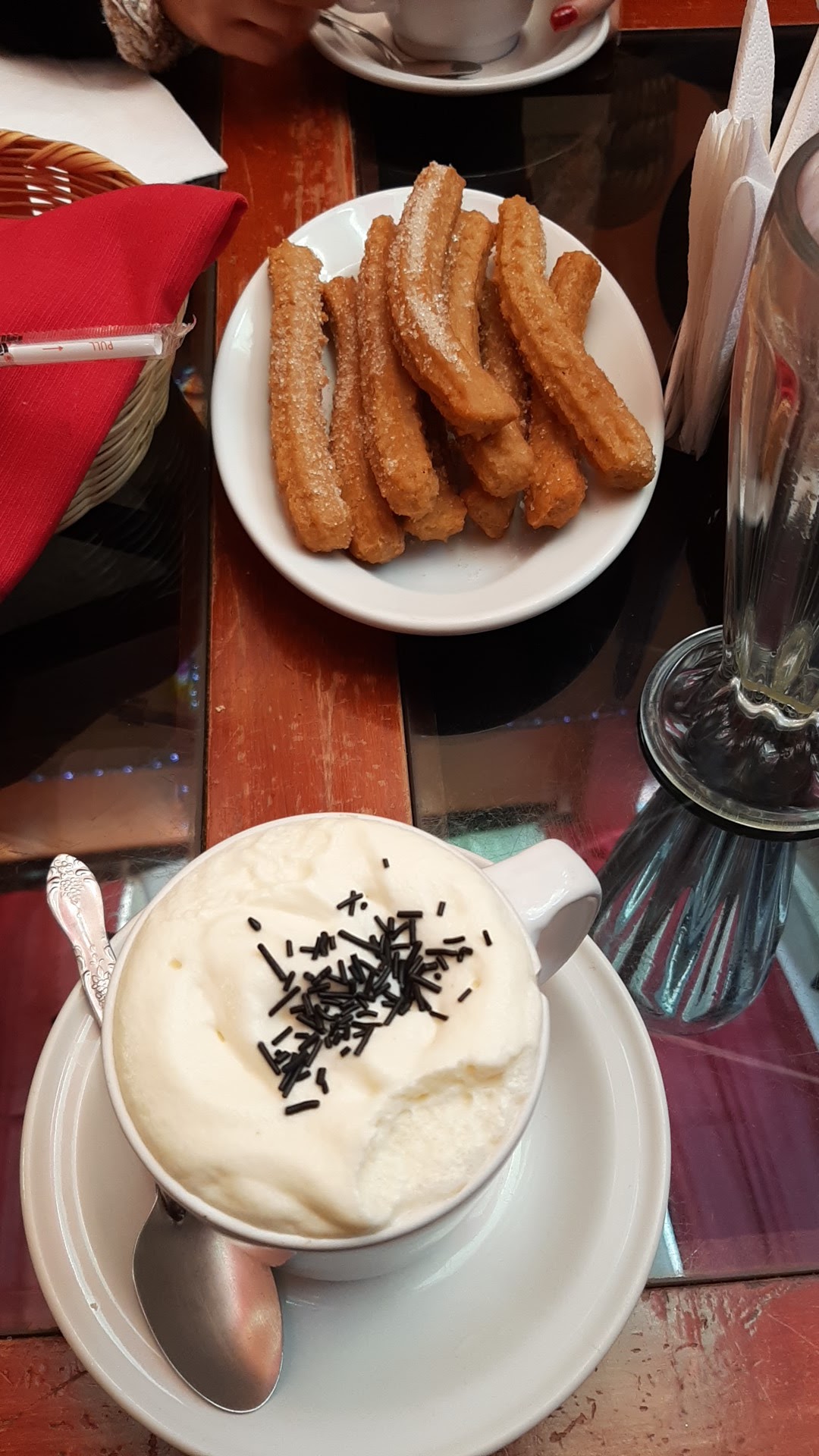 RESTAURANTE DONOVAN image 6