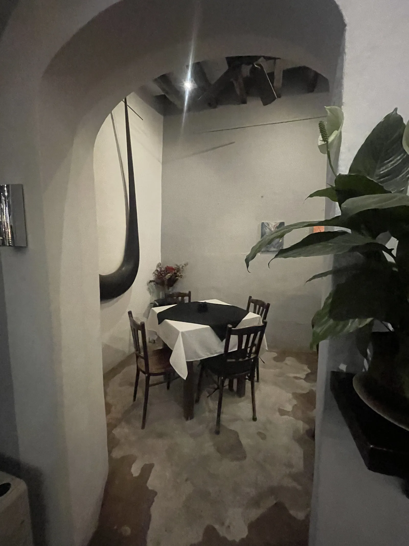 Berlin Bar & Bistro image 5