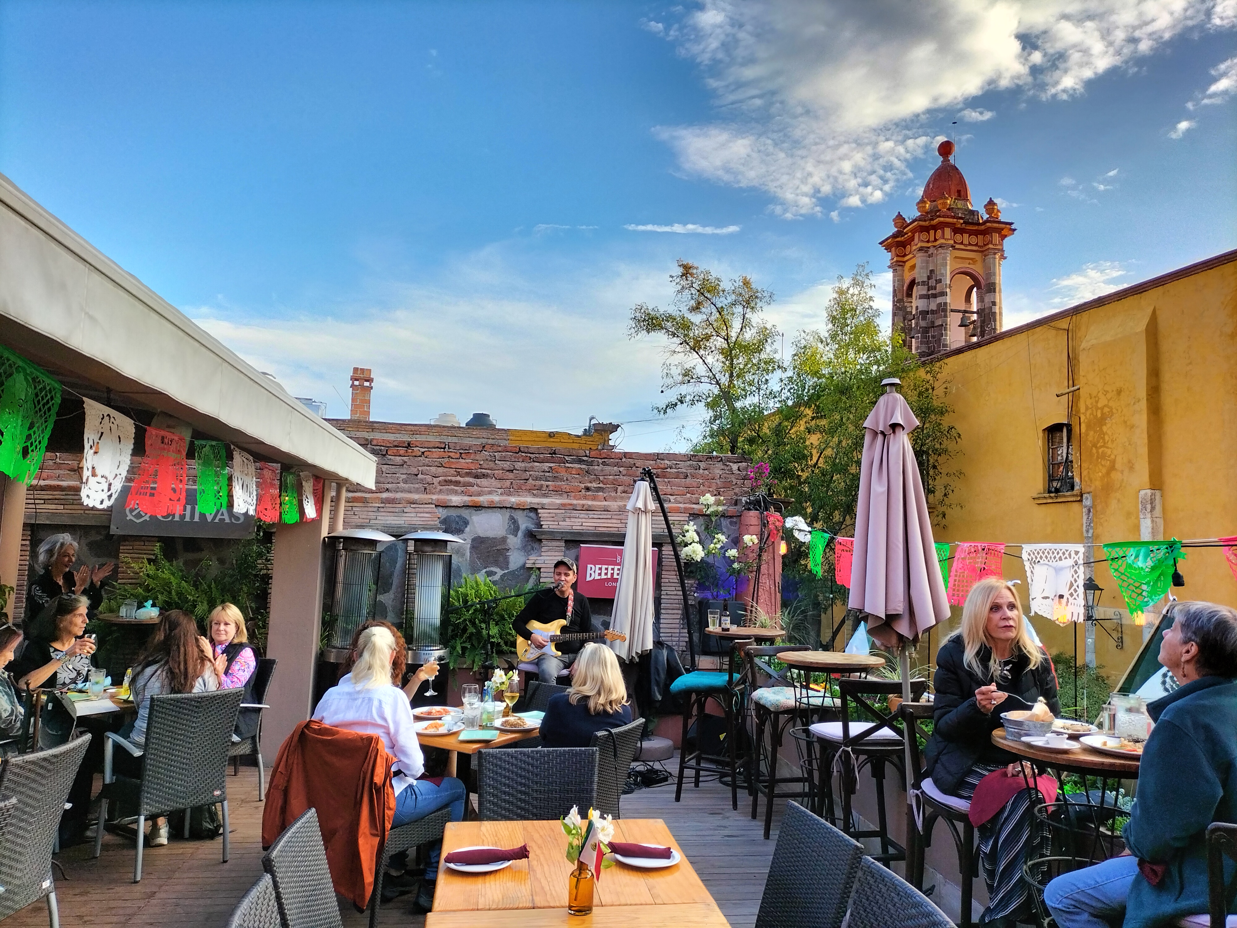 Vivali Restaurante Terraza Bar image 1