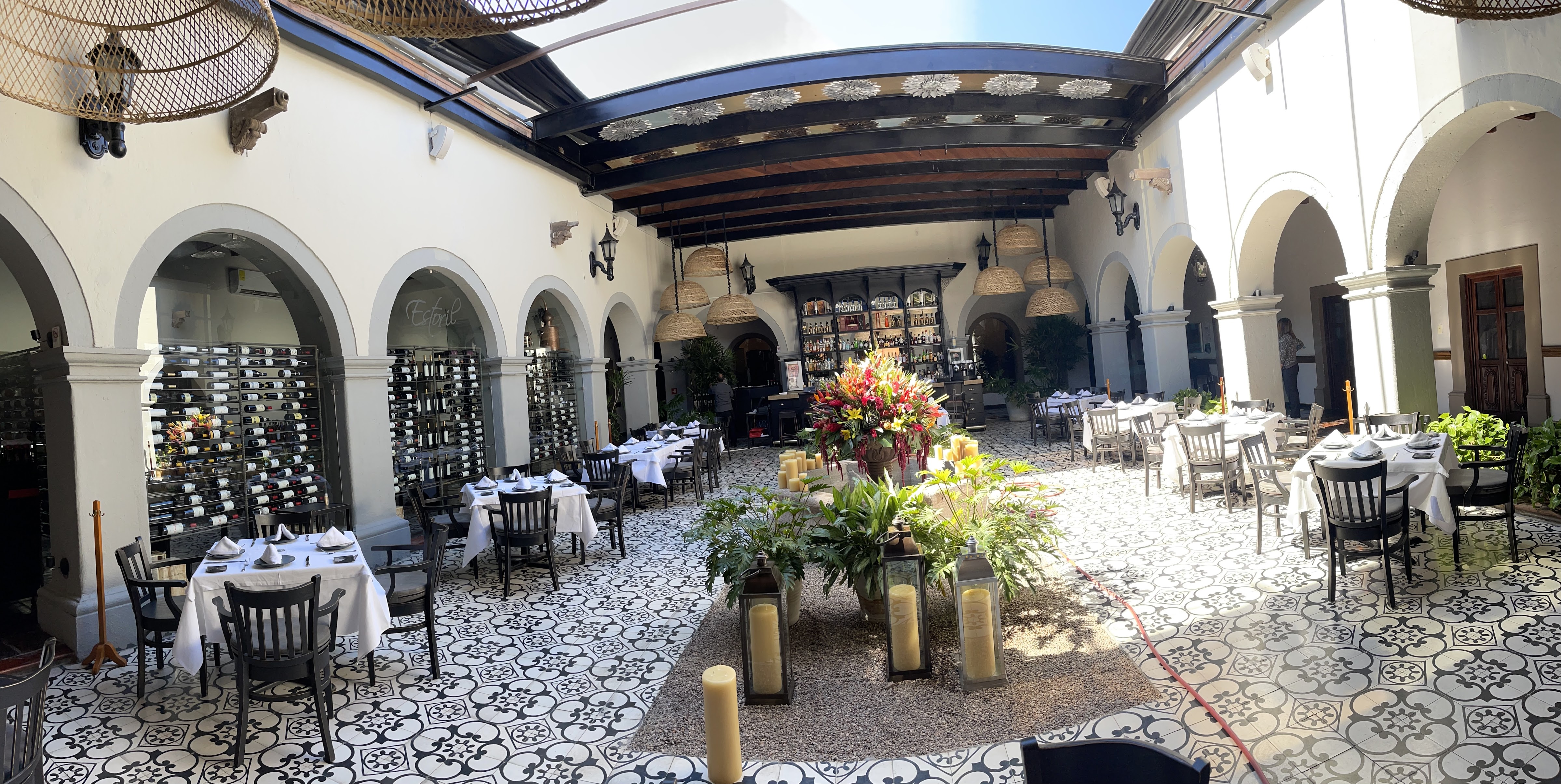 Estoril y Murasaki image 3