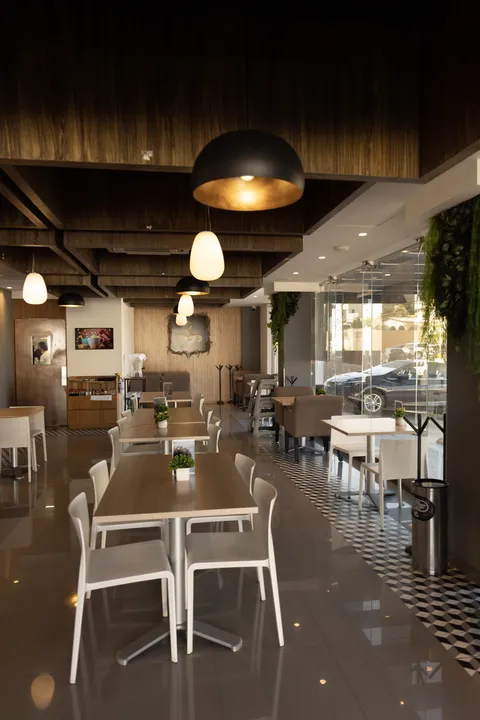 Malvarrosa Coffee & Food image 1