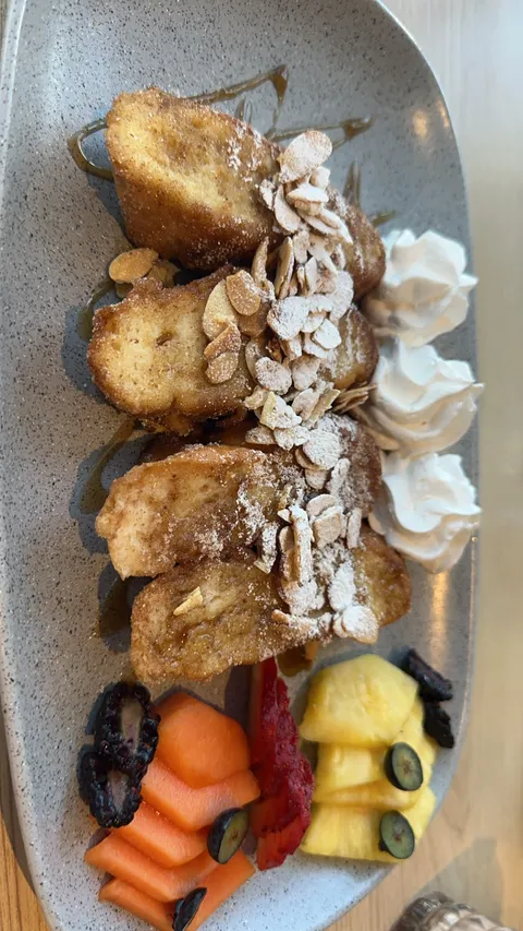 Malvarrosa Coffee & Food image 8