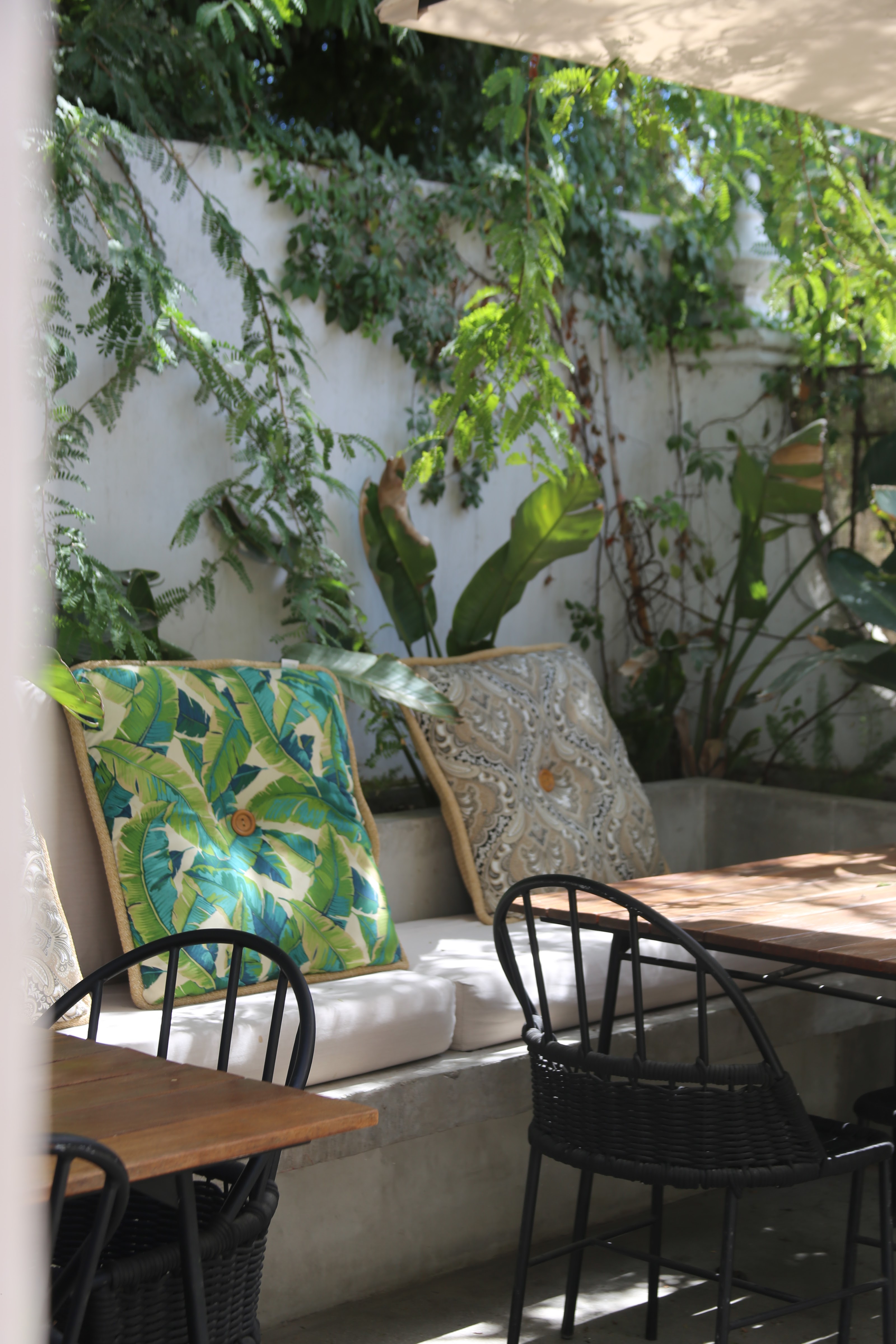 Antigua Café image 1