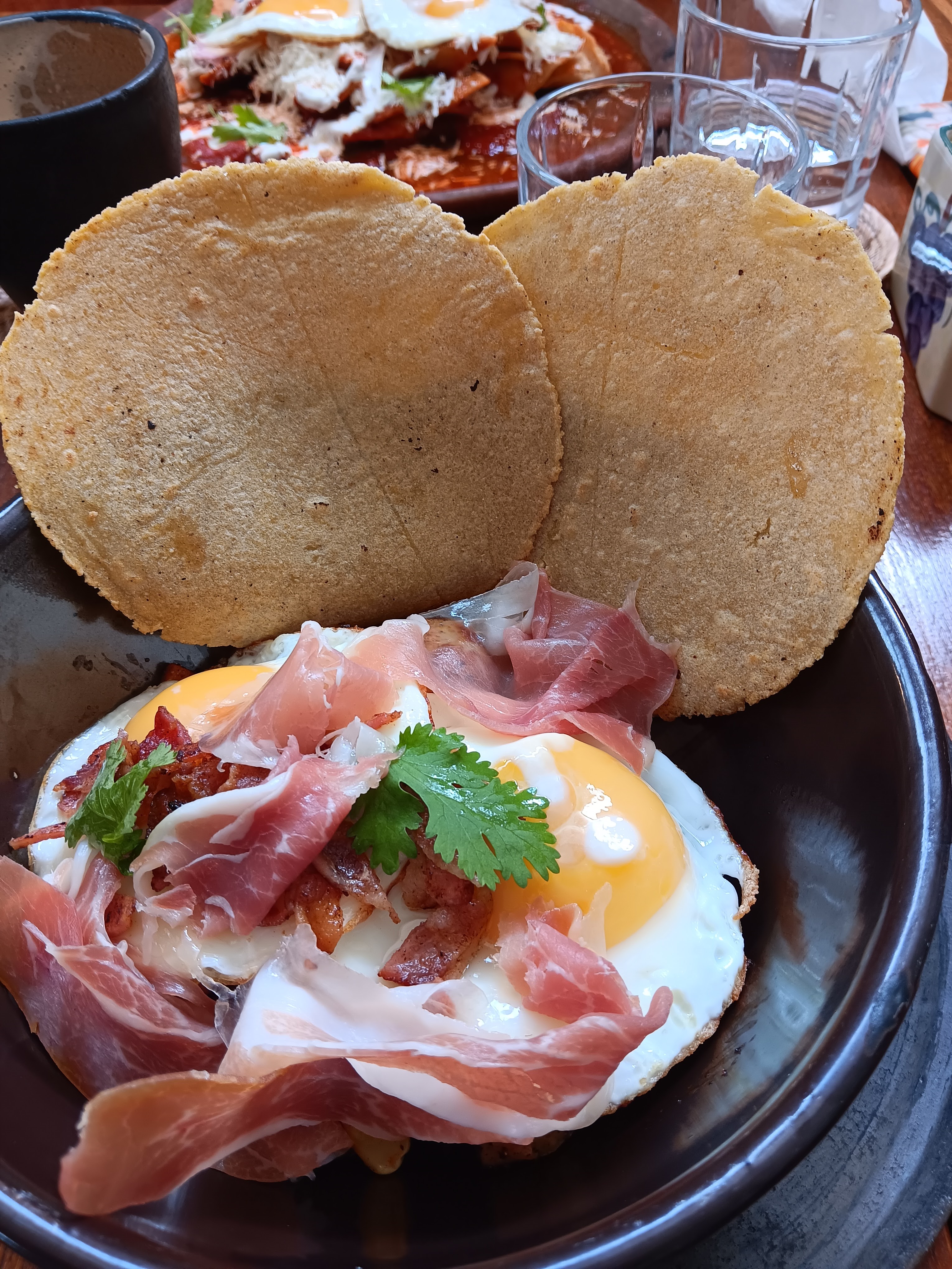 Antigua Café image 3