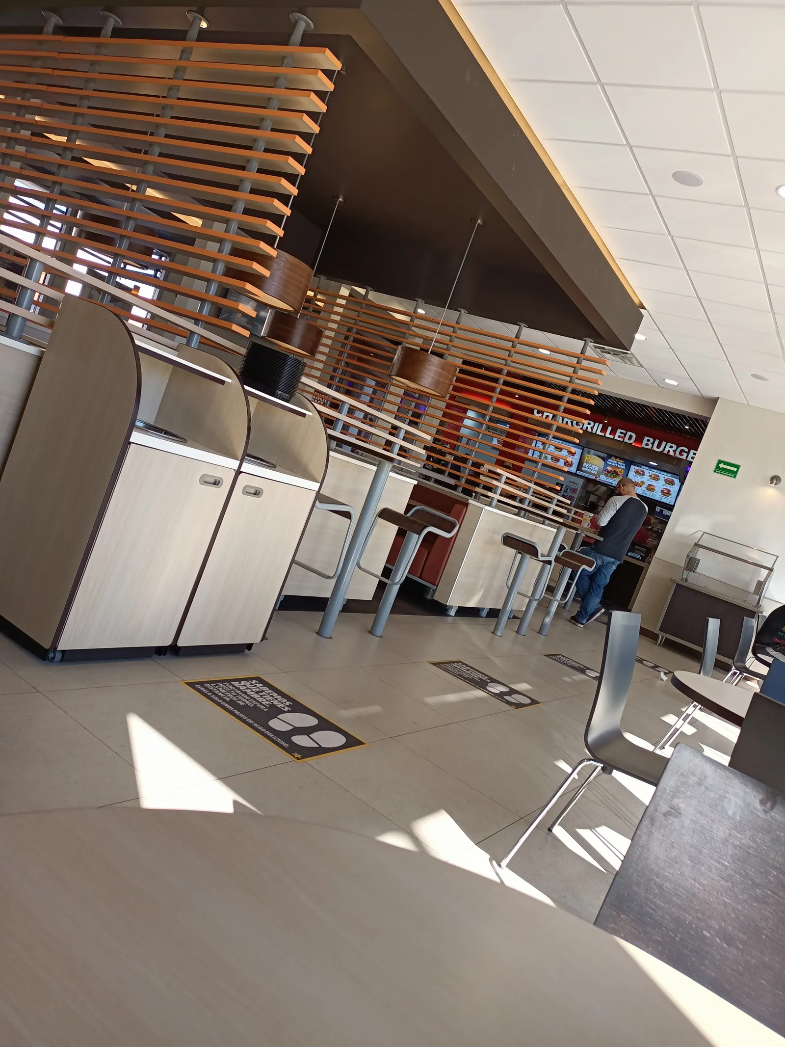 Carl's Jr. image 9