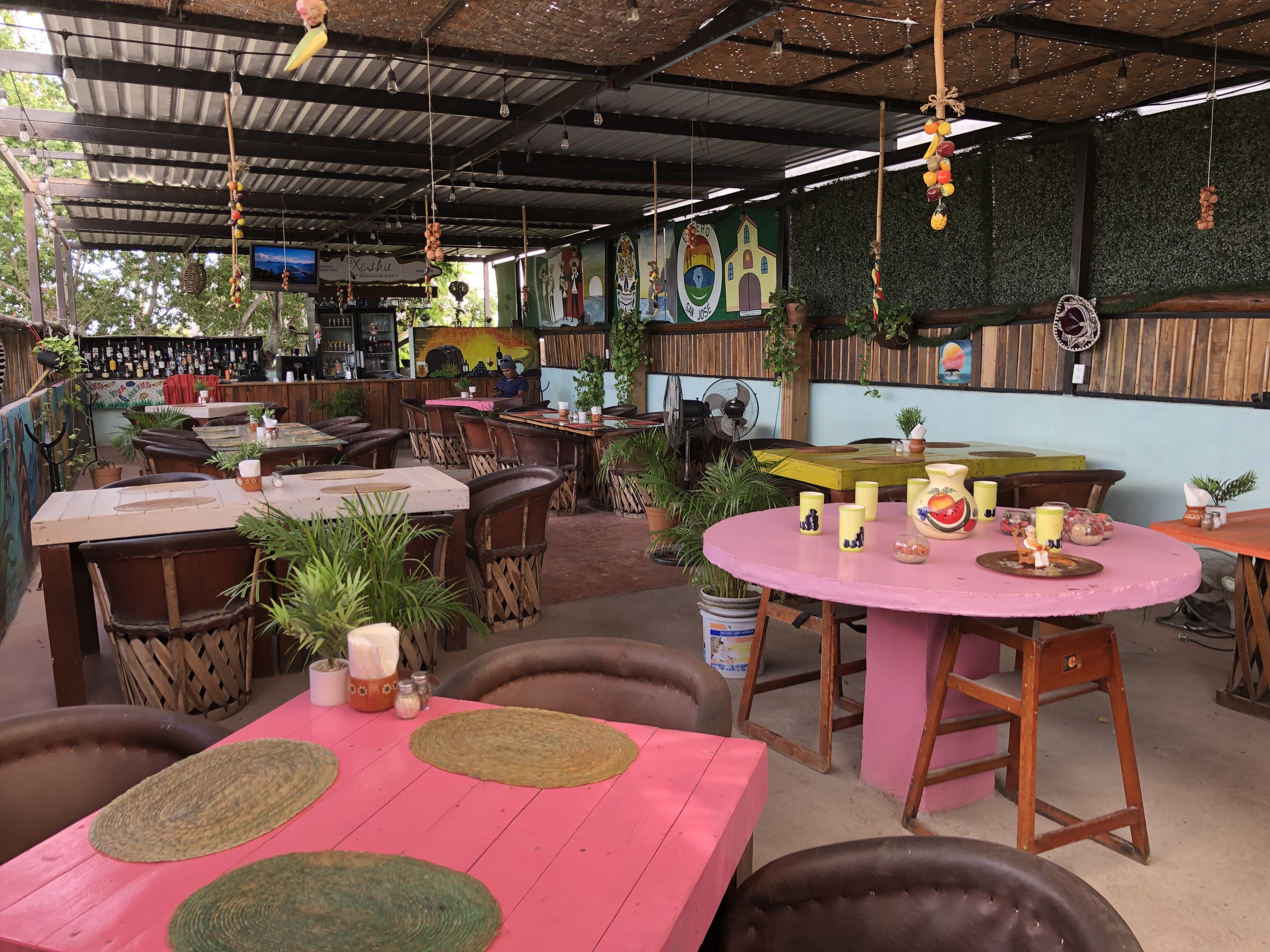 Acuario xeshu restaurante bar AND grill image 1