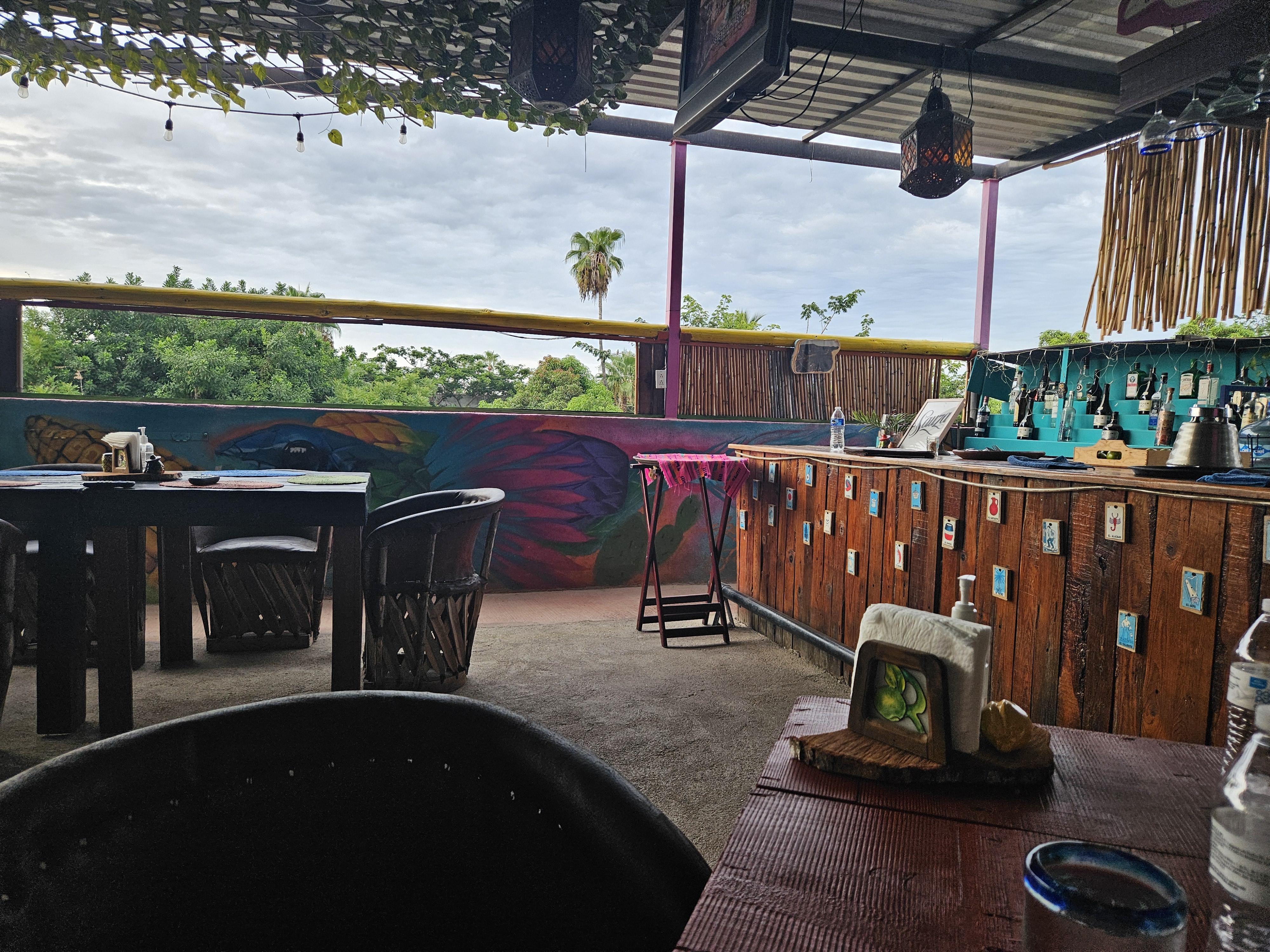 Acuario xeshu restaurante bar AND grill image 4