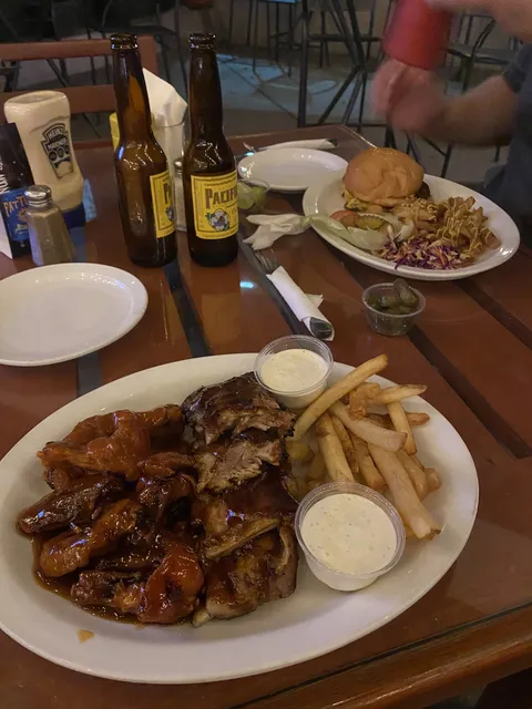 Dante's Restaurant and Rib Shack image 3