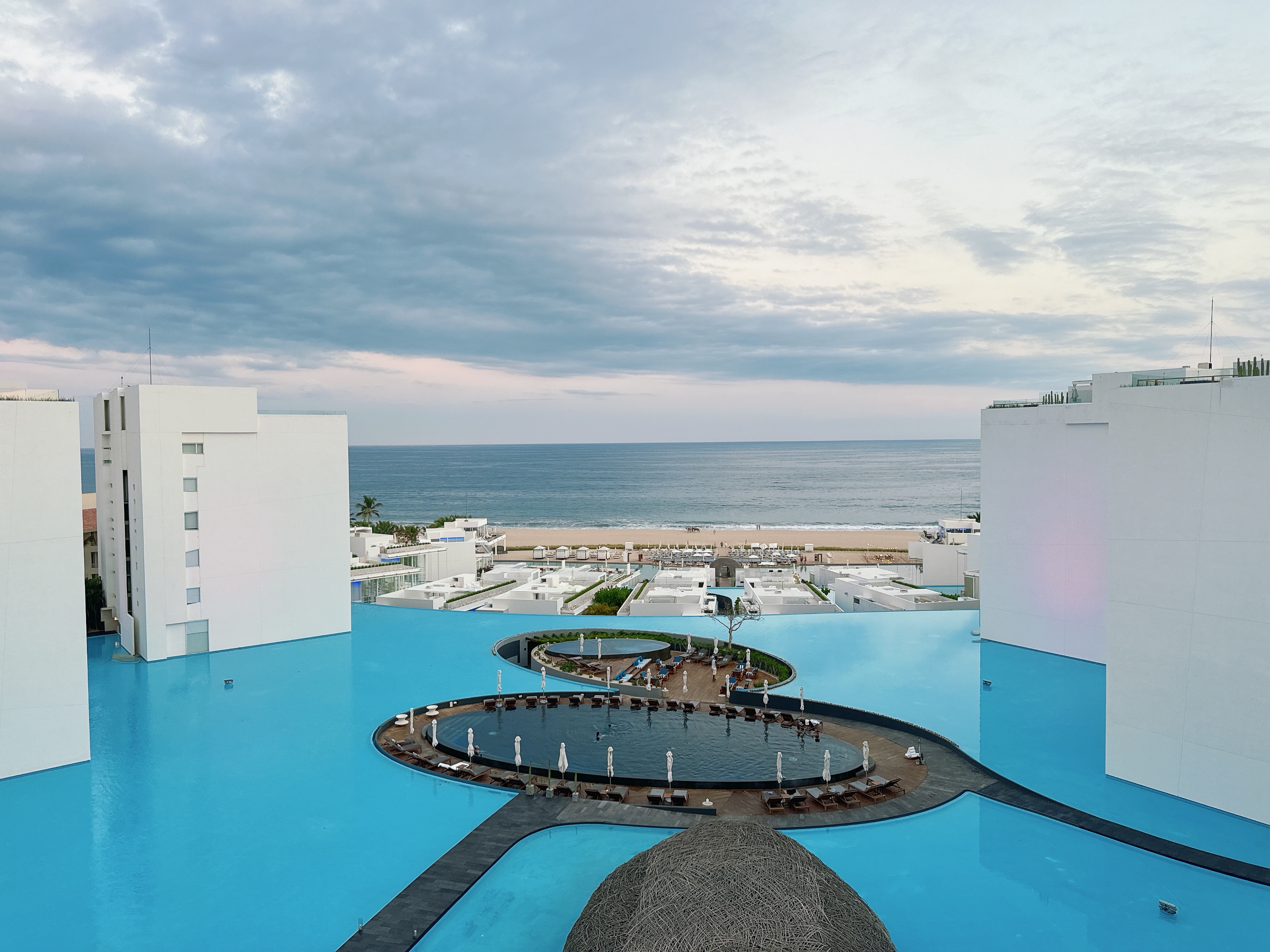 Cielomar Rooftop image 3