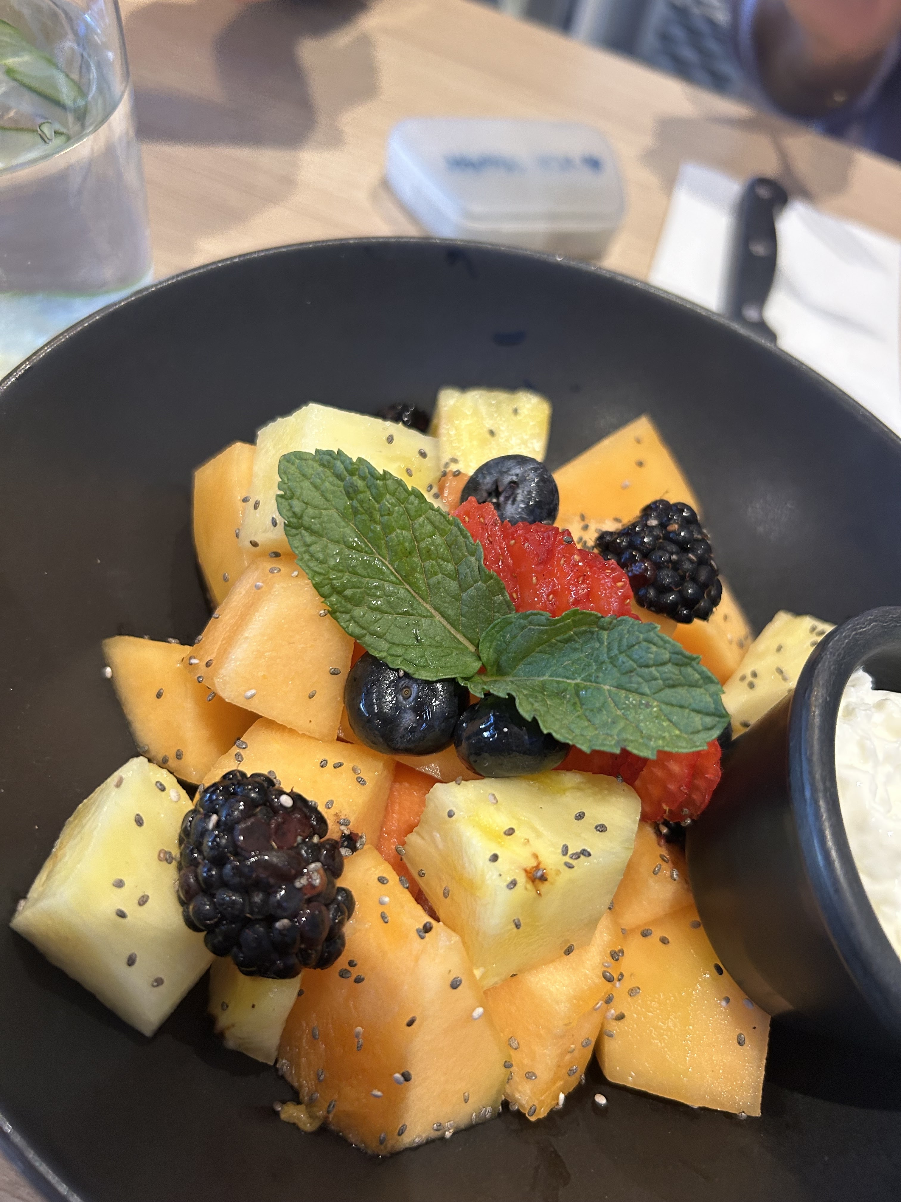 Malvarrosa Restaurant image 5