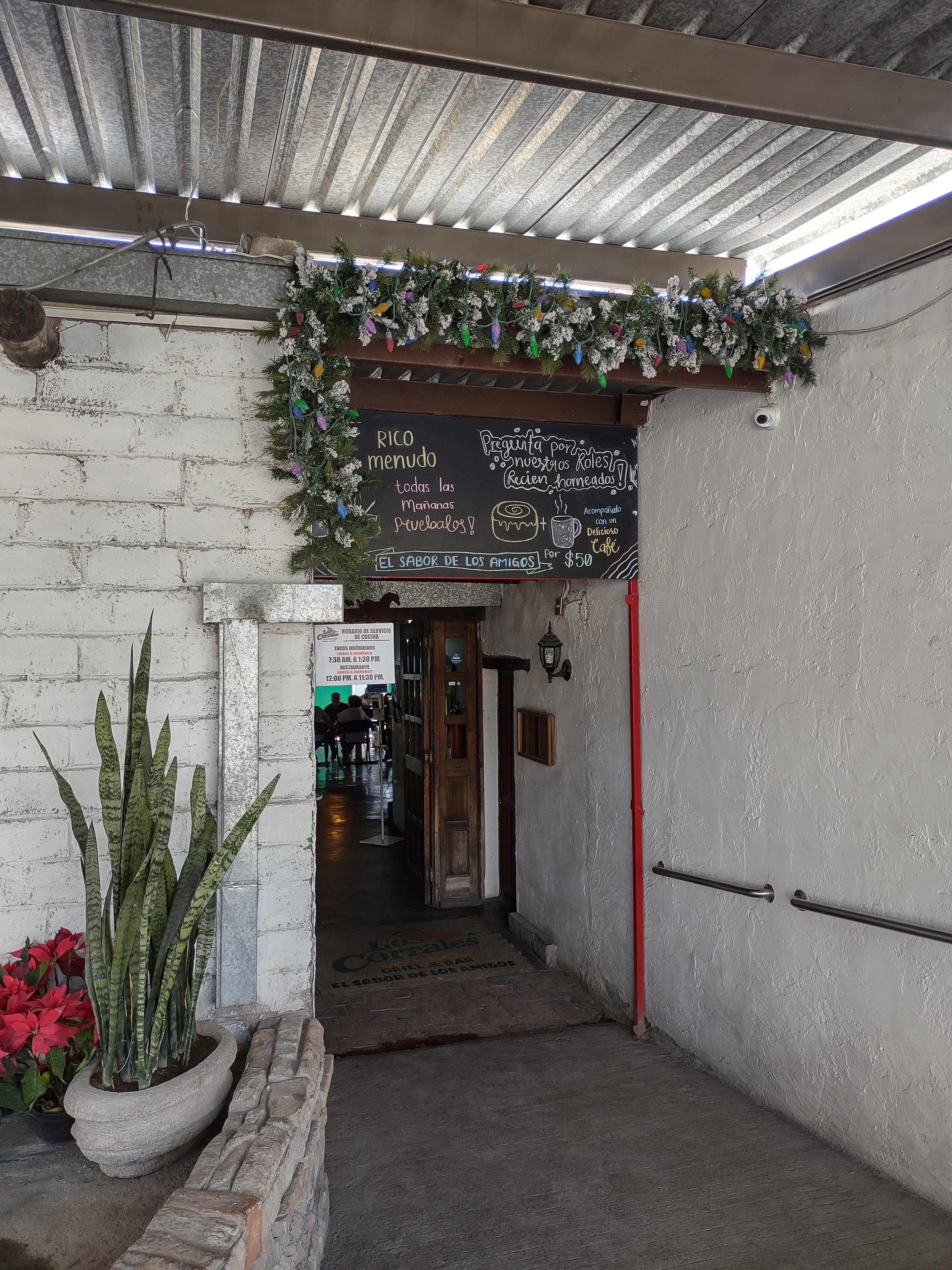 Los Corrales image 10