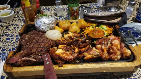 Tierra Santa Restaurante image 2