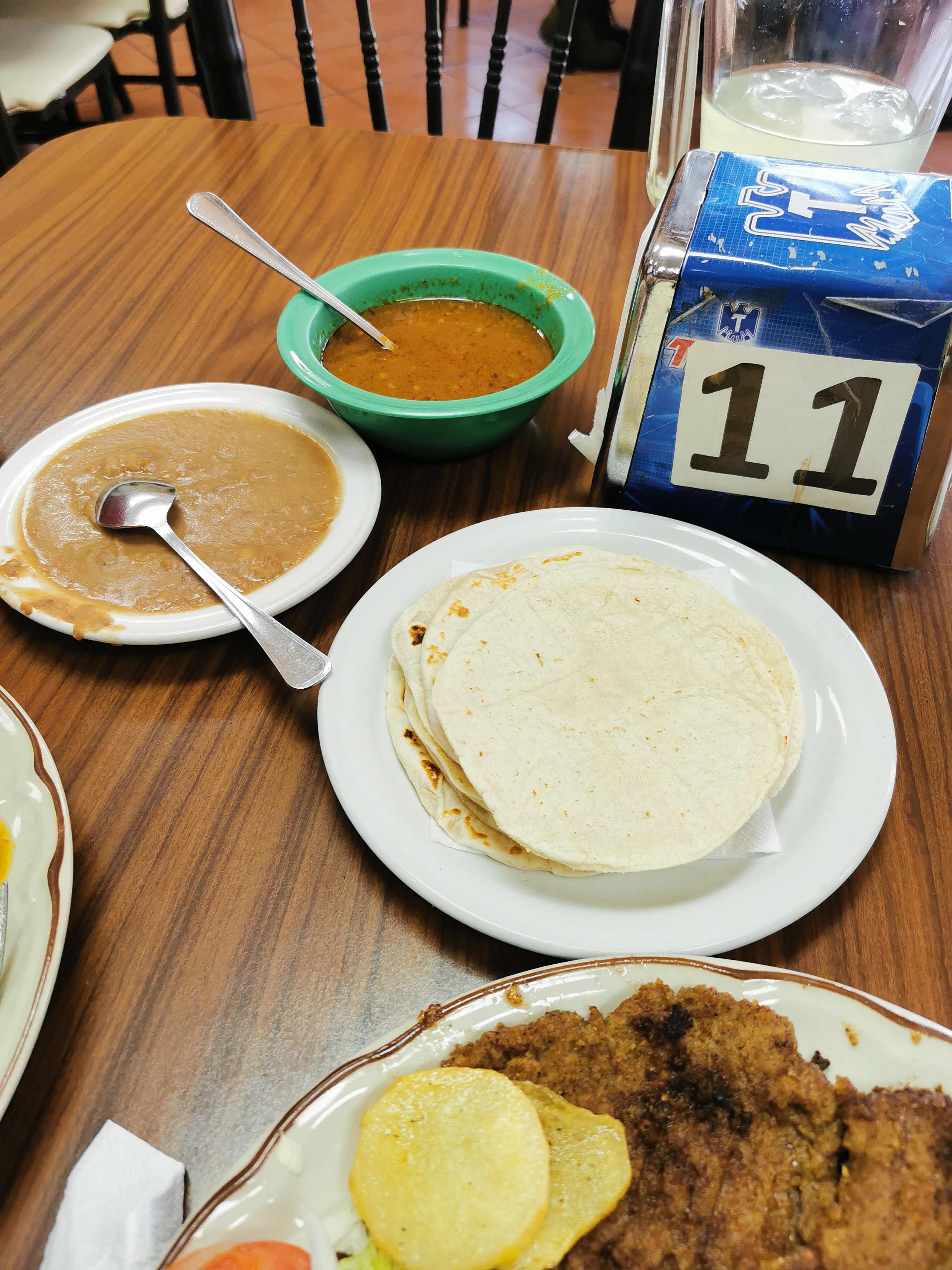 Antiguo Restaurant Jardin image 10