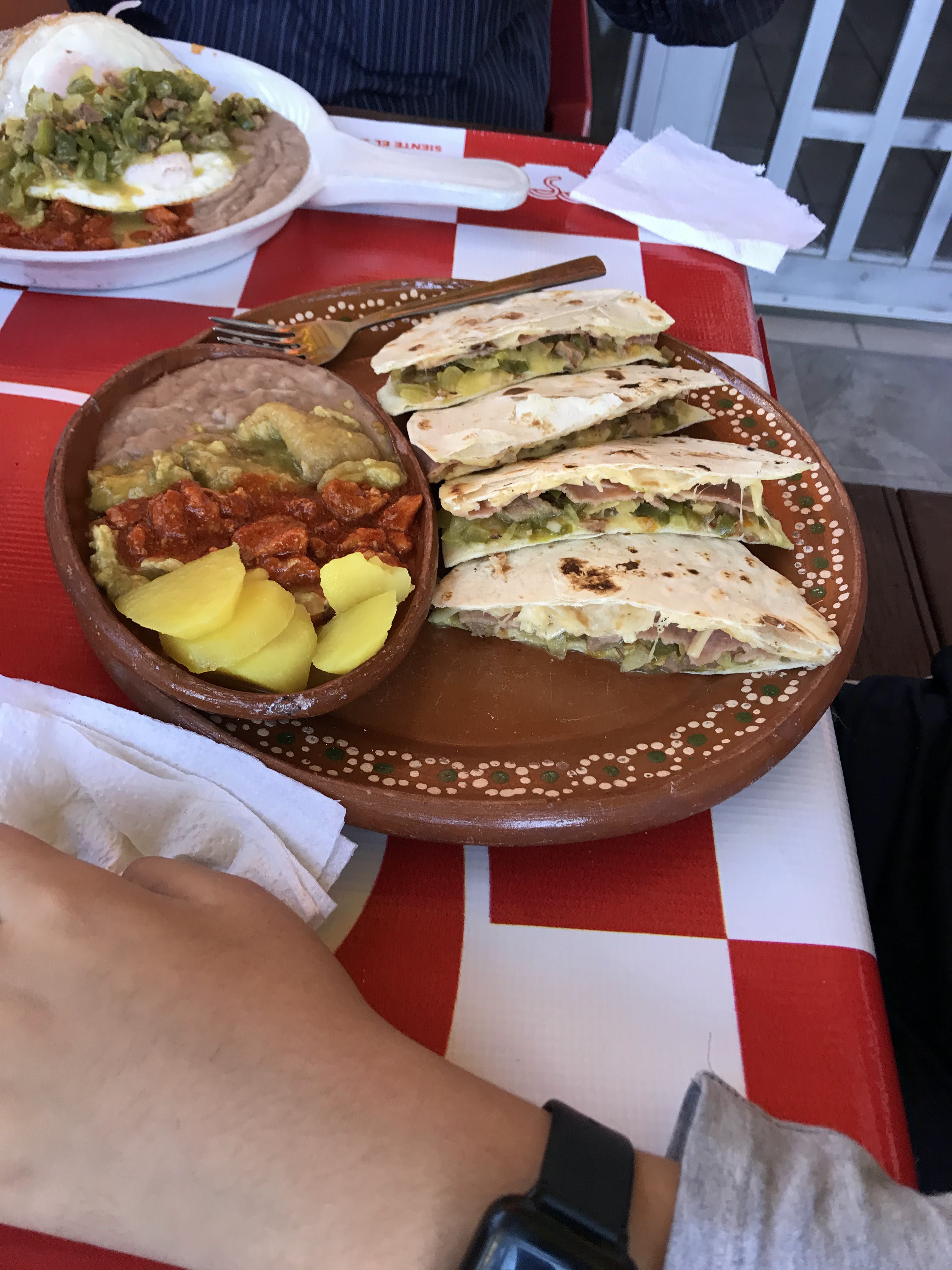 El A's del Chilaquil and eggs image 9