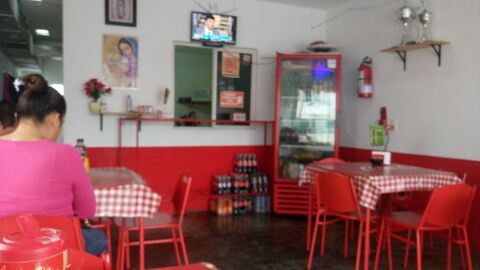 Tacos Mañaneros El Compadre image 7