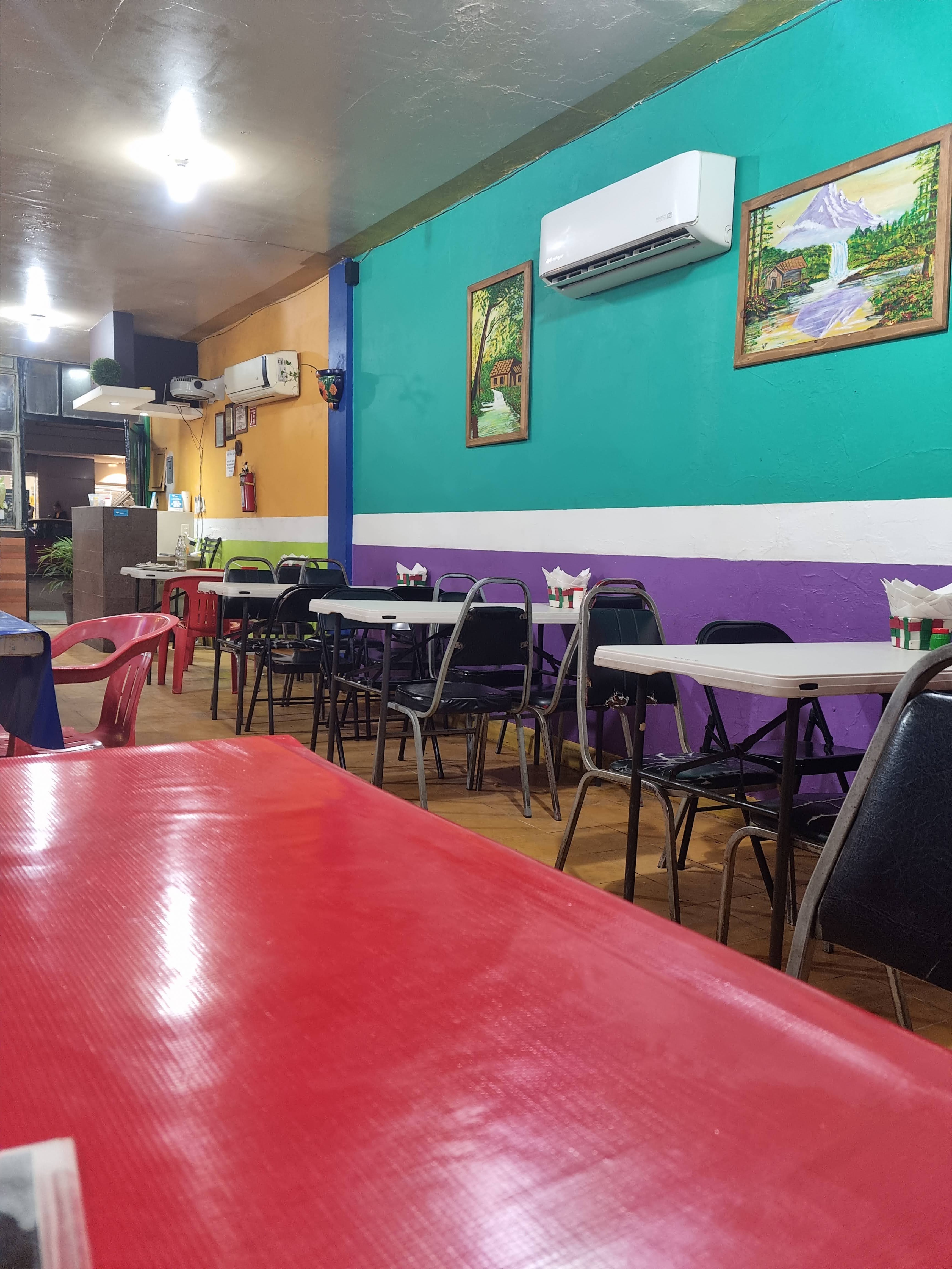 Los Toritos Restaurante image 2