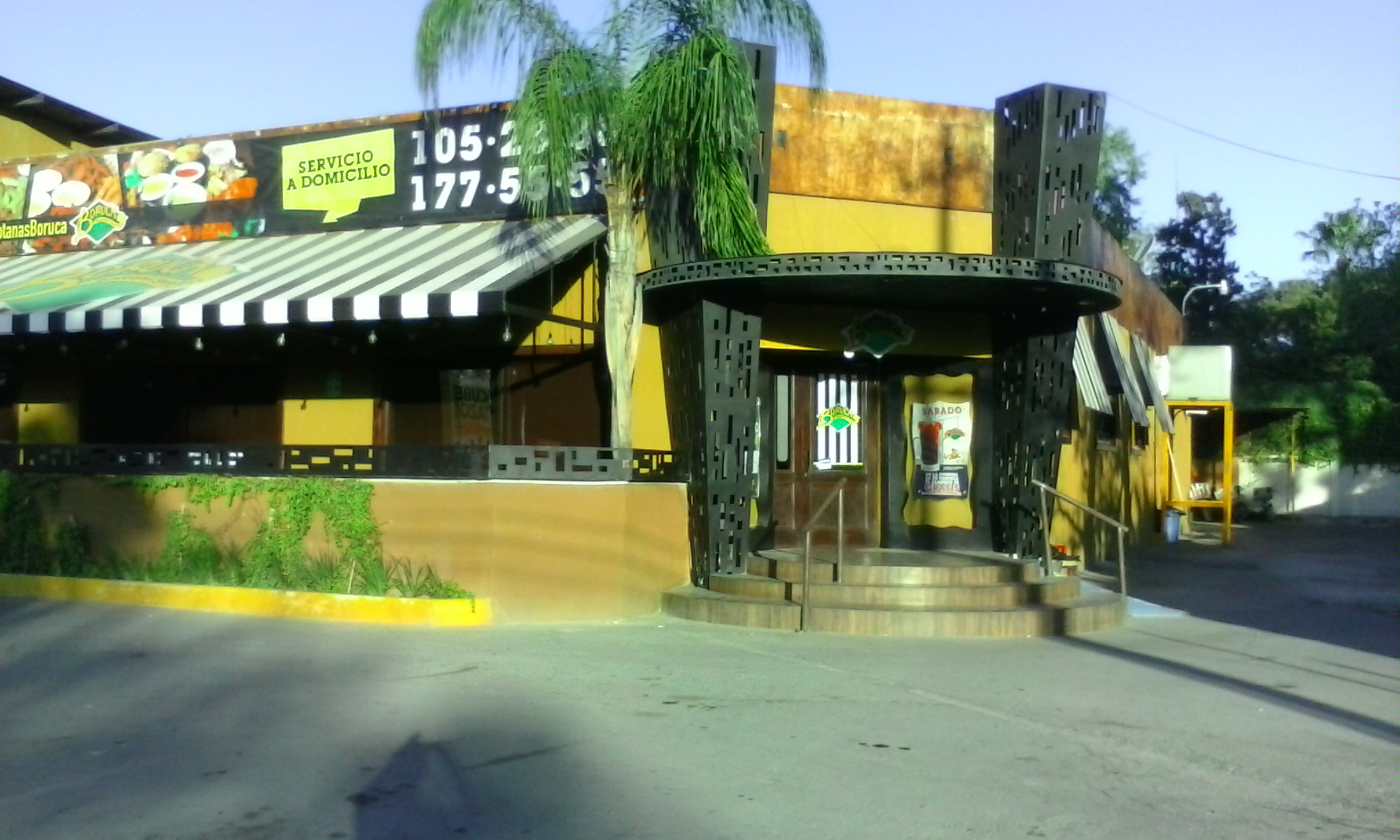 Boruca Restaurant & Sports-Bar image 1