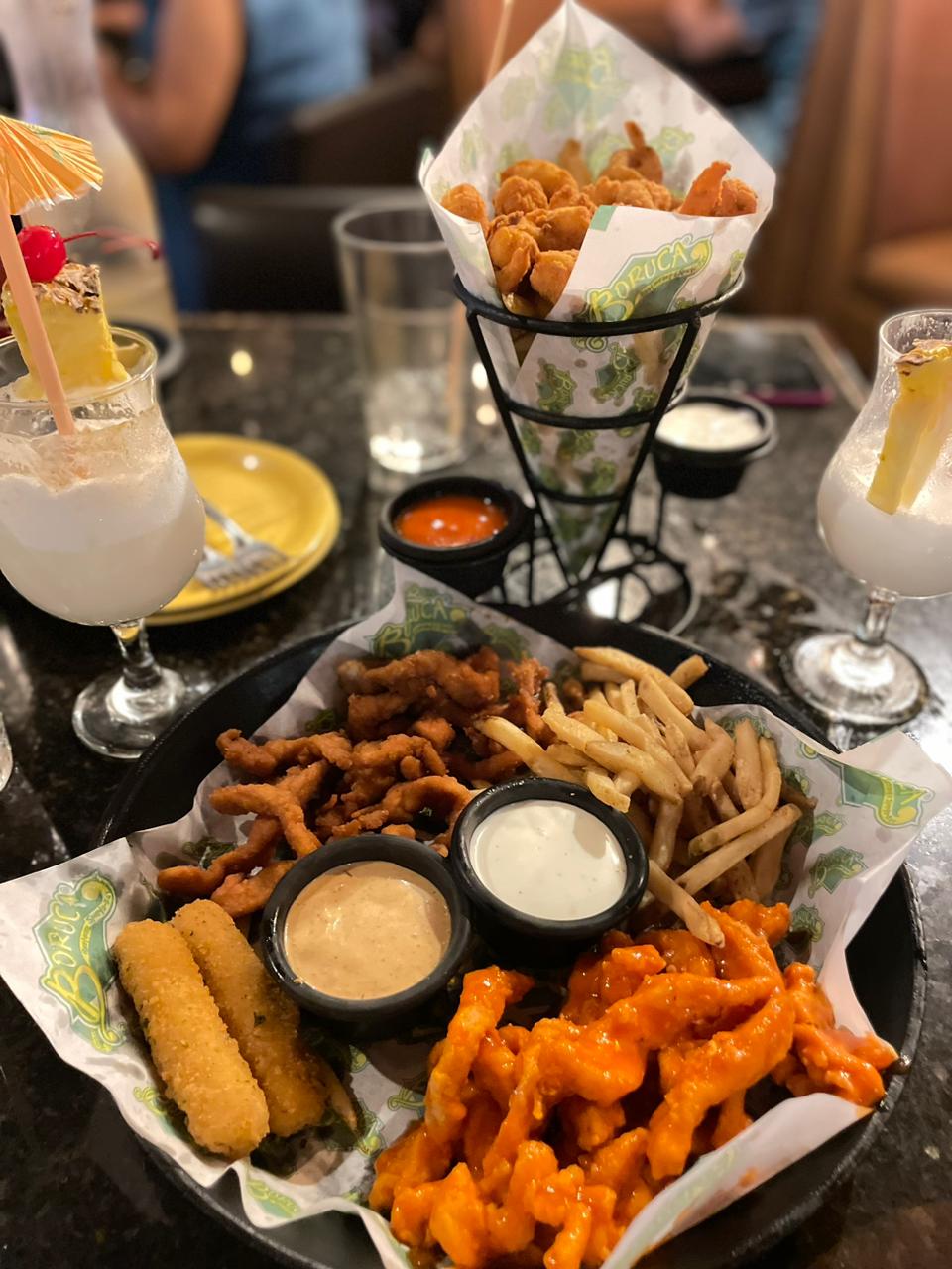 Boruca Restaurant & Sports-Bar image 2