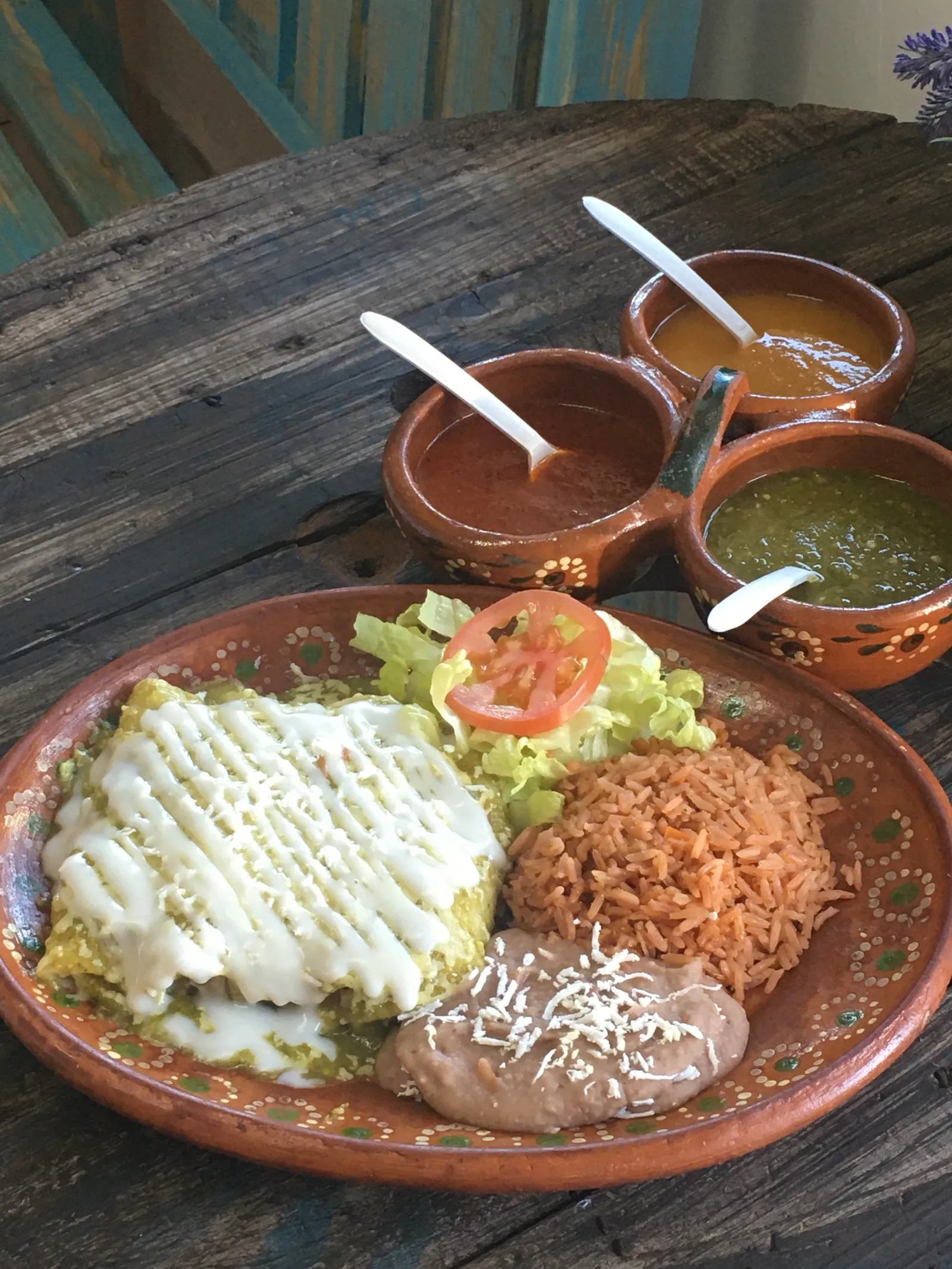 El Antojito image 2