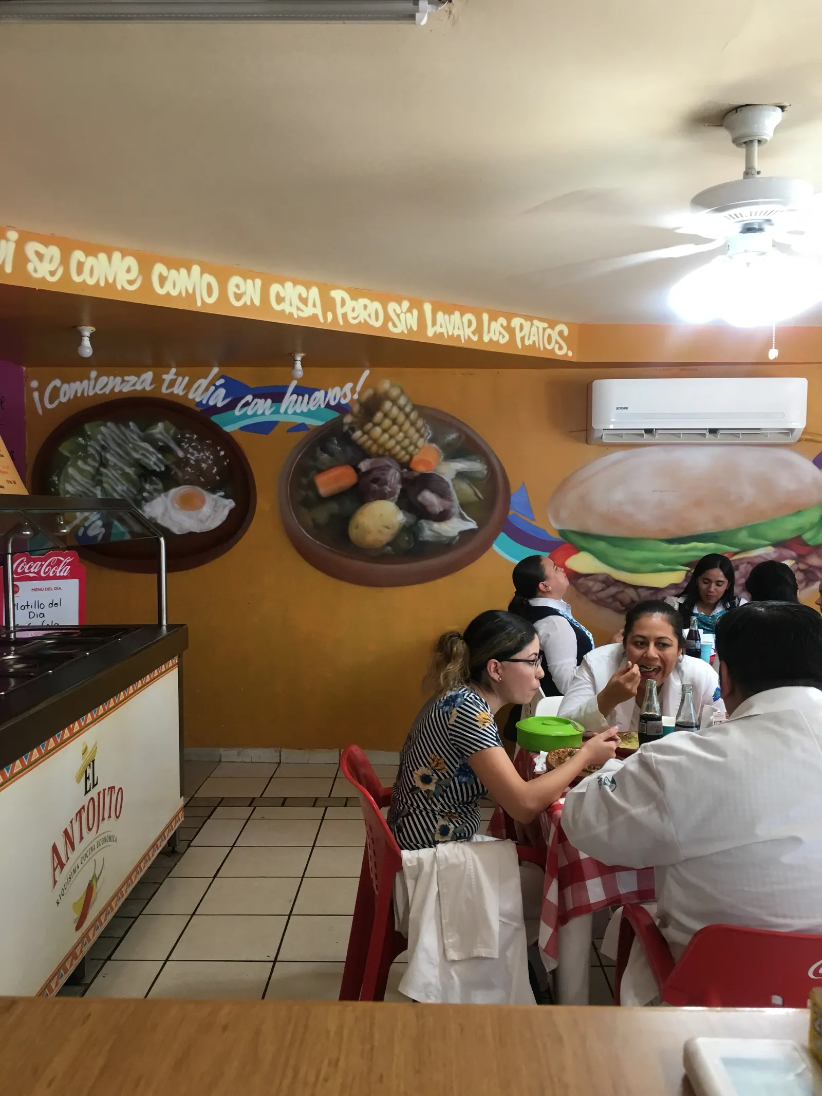 El Antojito image 4