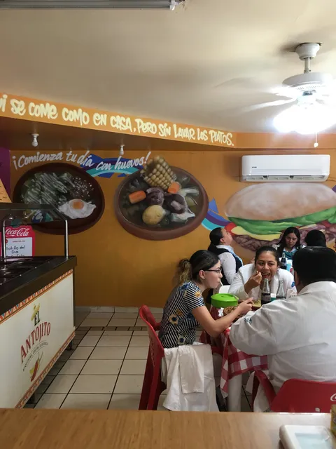 El Antojito image 4