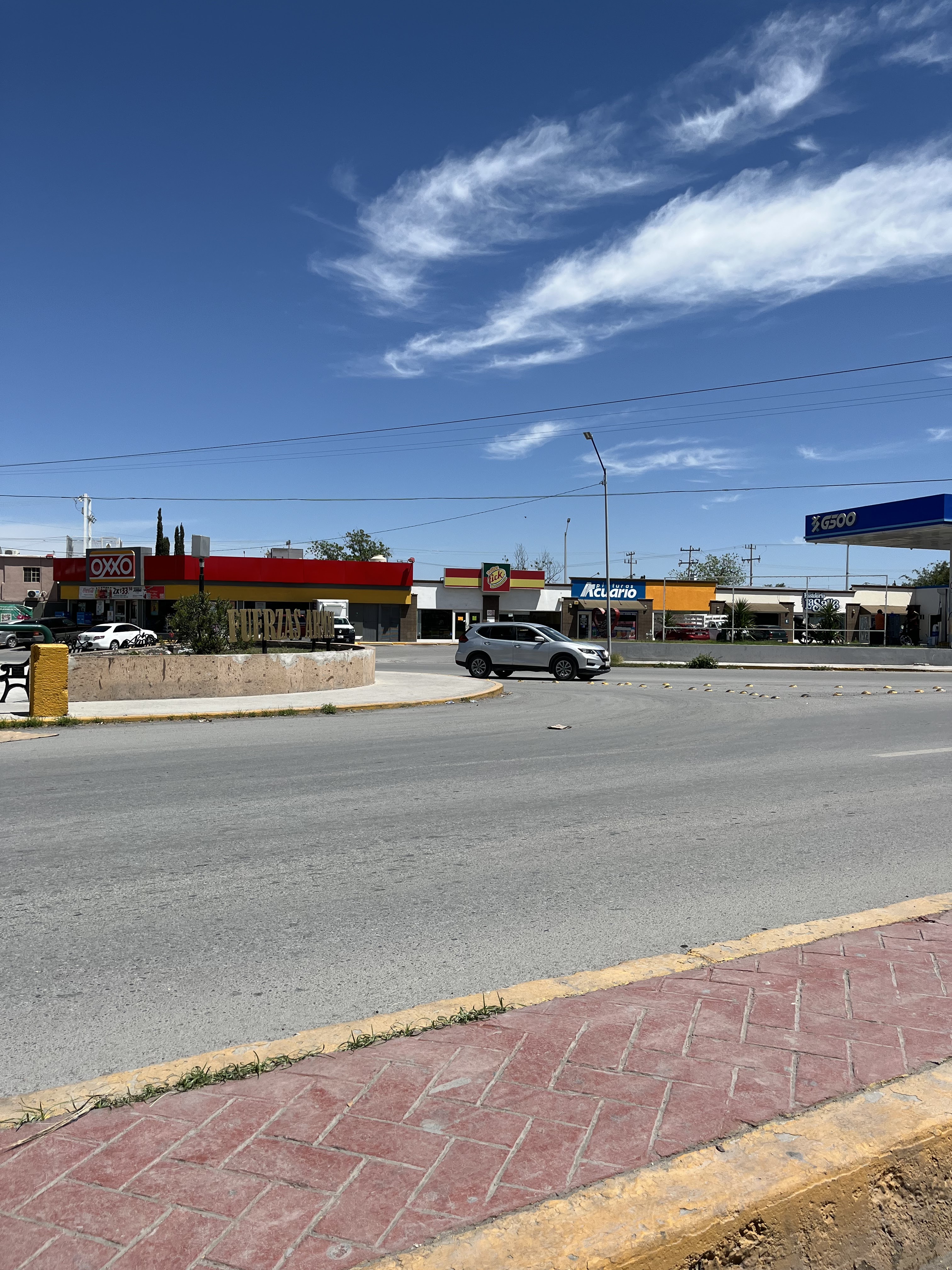 Pollos Tick Restaurante image 5