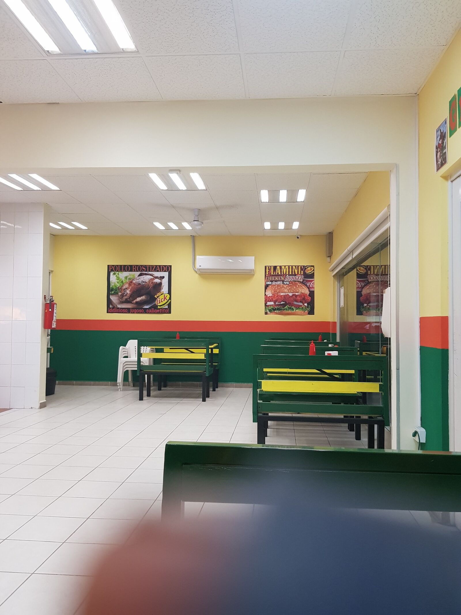 Pollos Tick Restaurante image 8