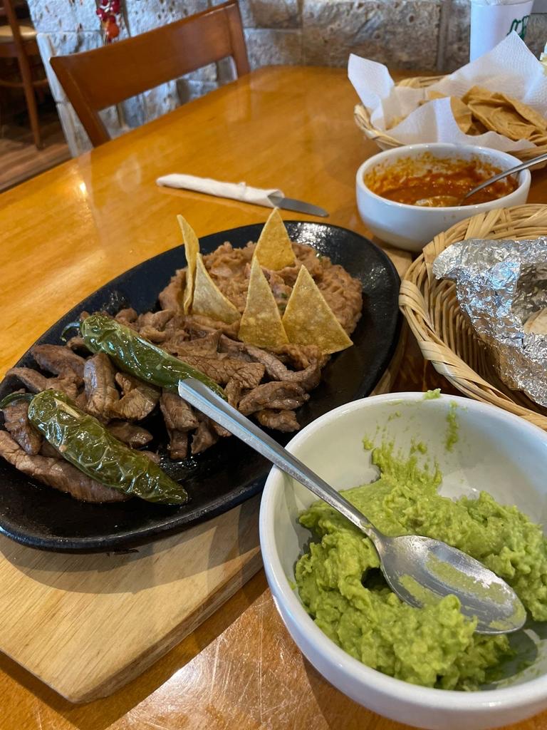 San Onofre Restaurant & Bar image 6