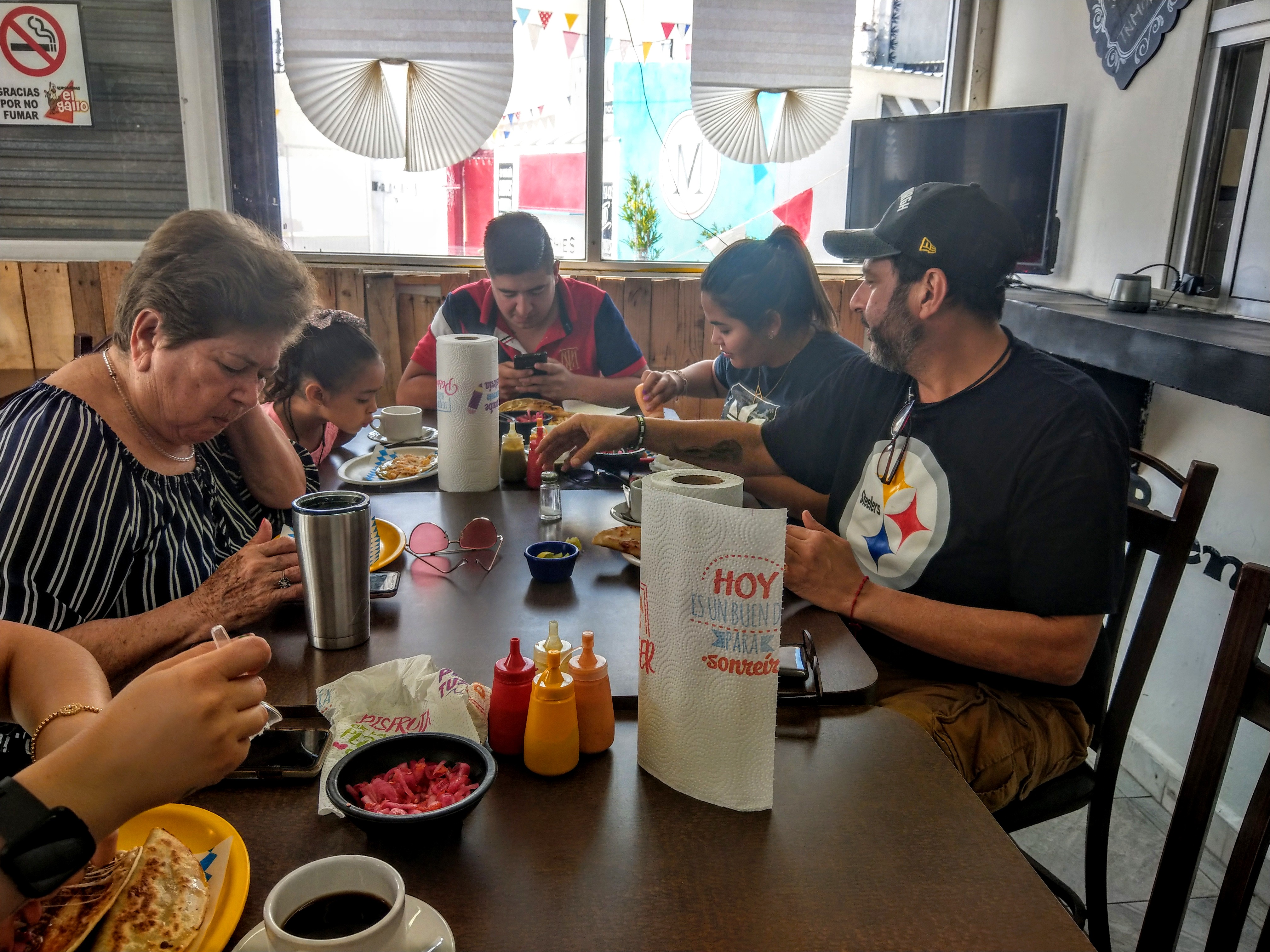 Quesadillas El Gallo image 2
