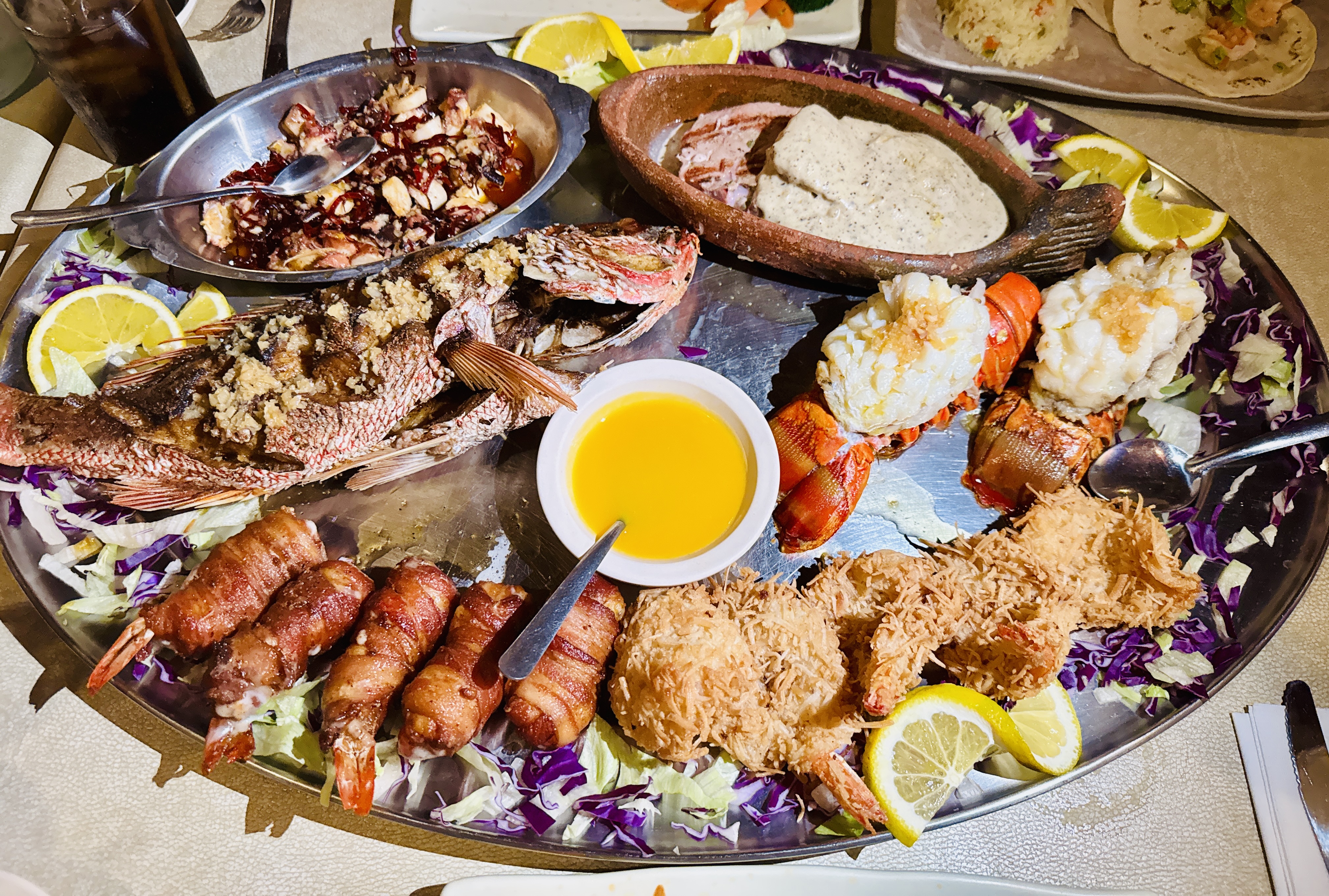 Mariscos Las Tres Islas image 3