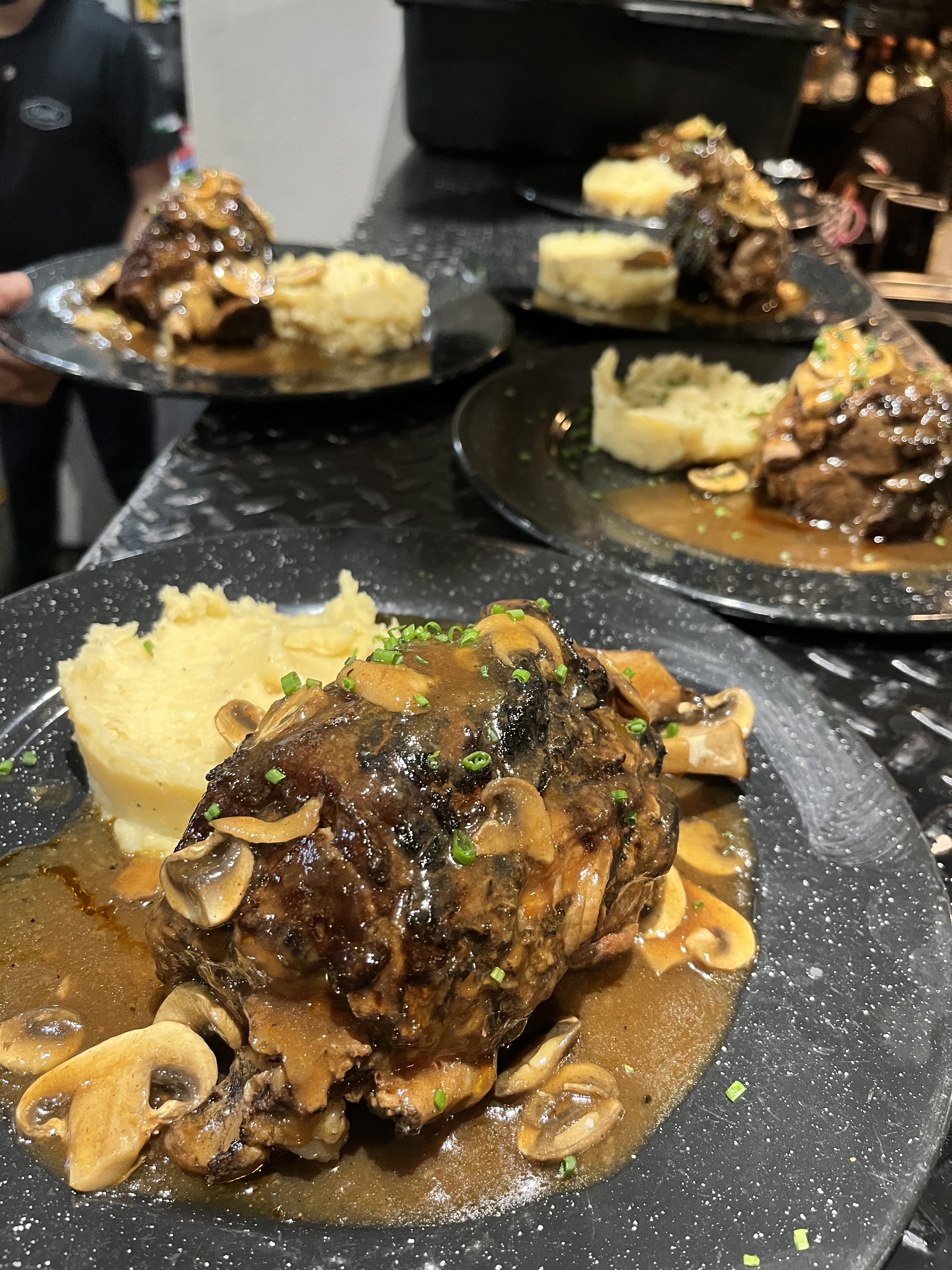 PANACHE RESTAURANT image 9