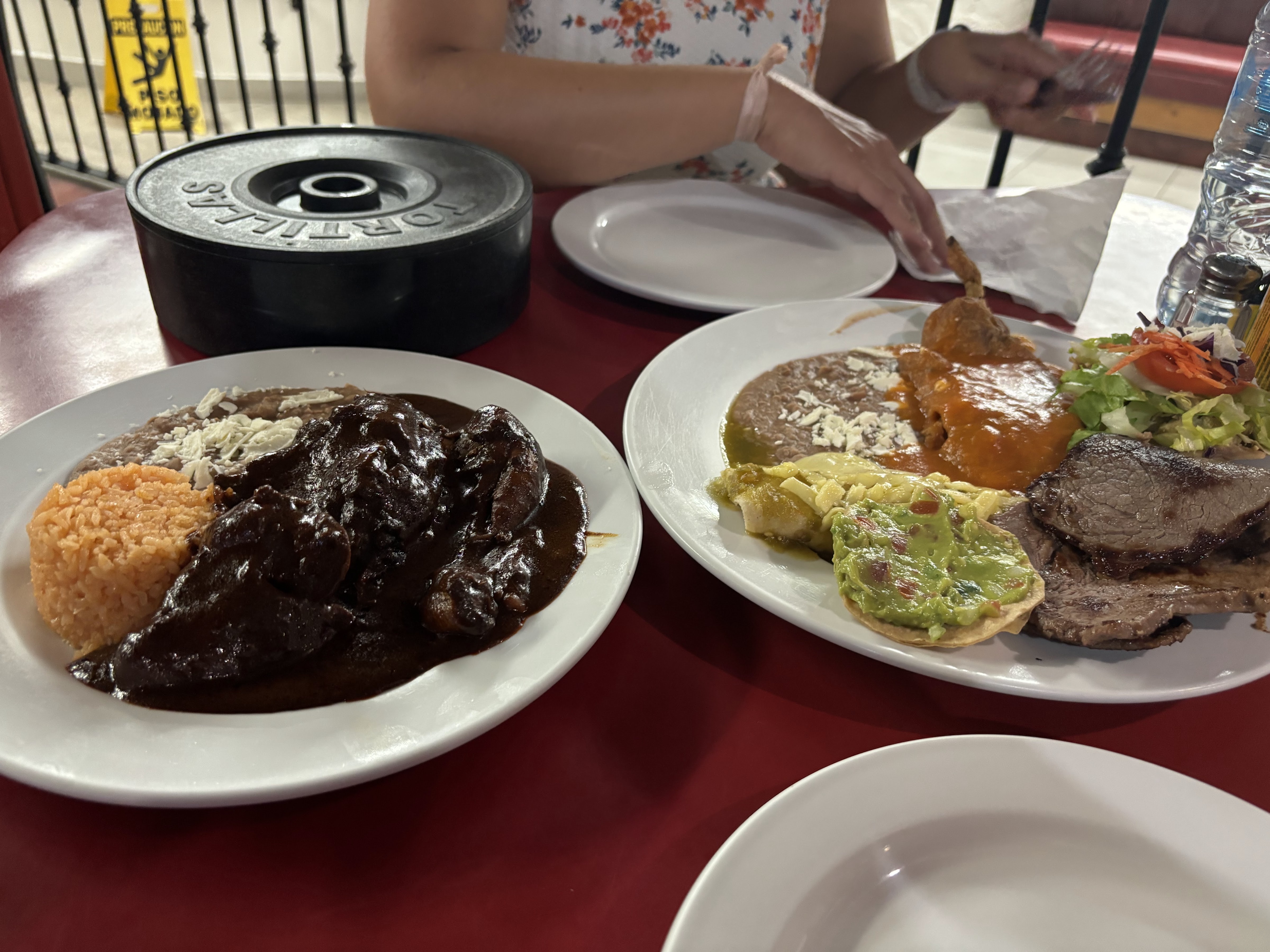 El Pollo de Oro image 4