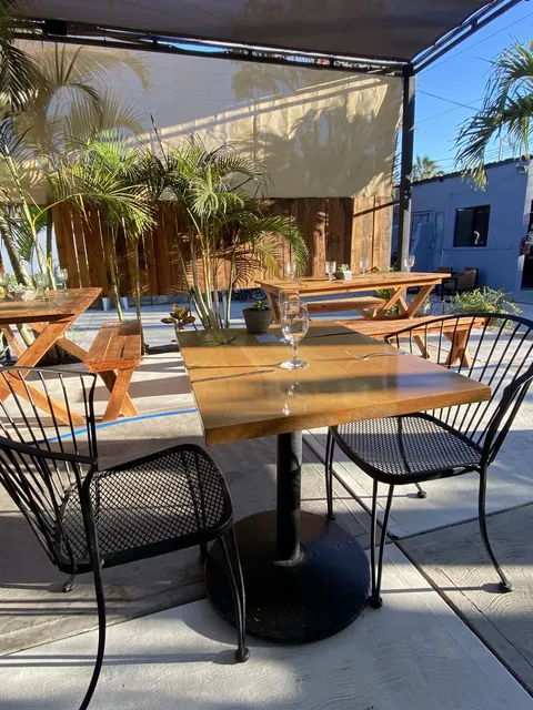 Hoja Santa Restaurant image 1