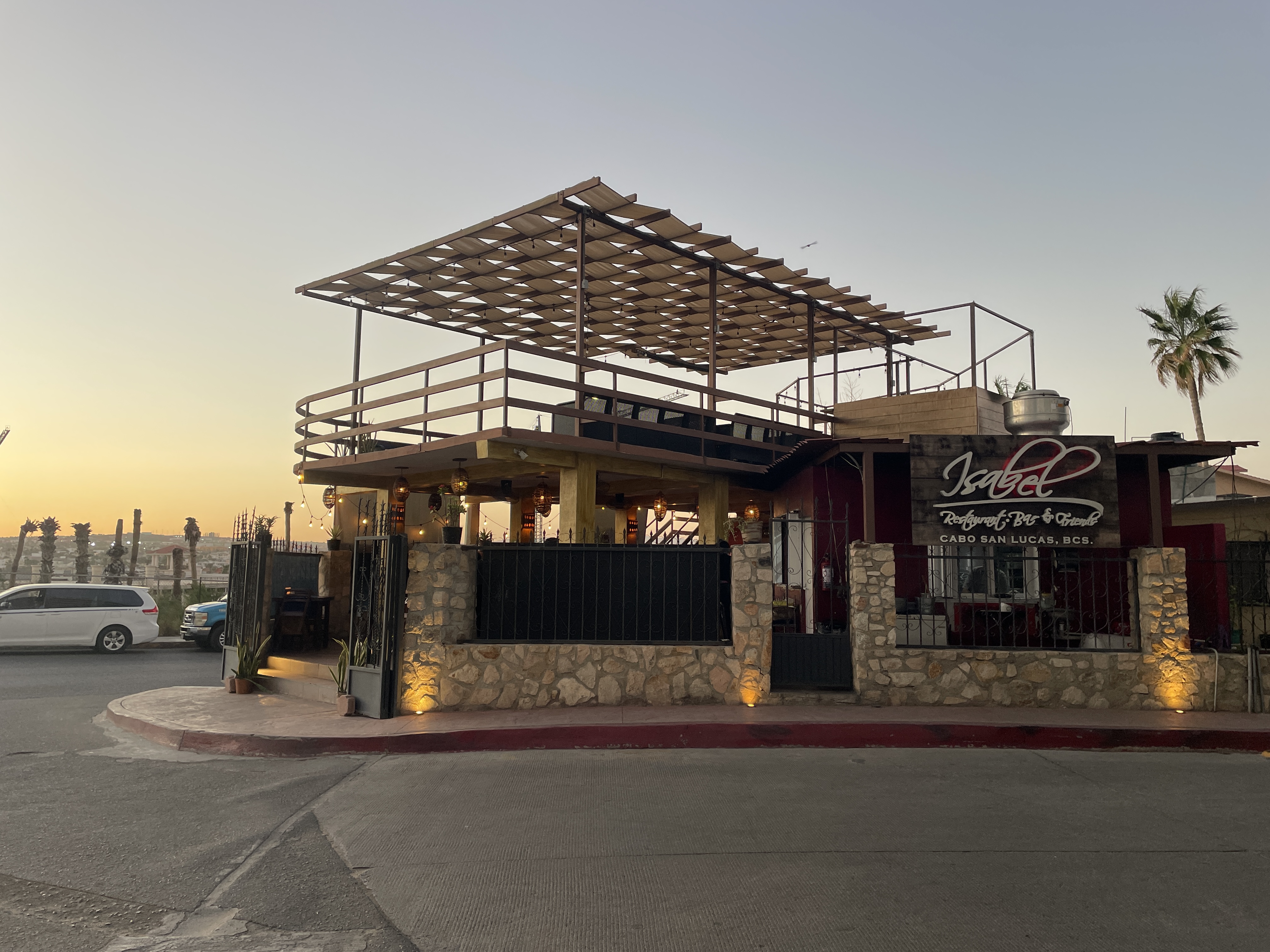 Isabel Restaurant Bar & Friends image 5