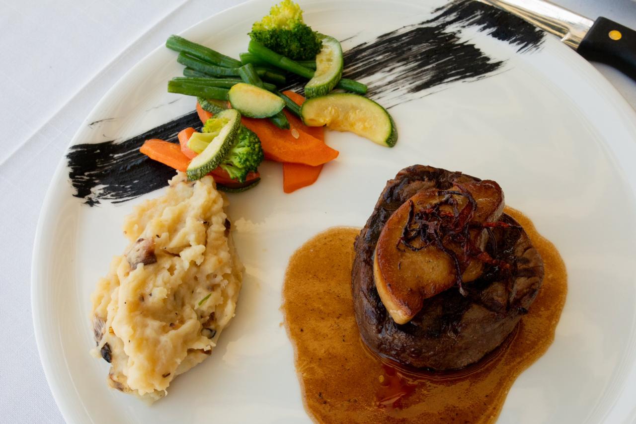 Vibrant Cabo San Lucas Marina Restaurant image 2