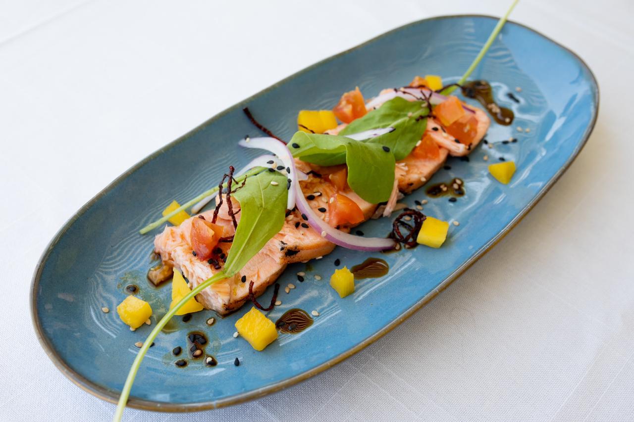 Vibrant Cabo San Lucas Marina Restaurant image 9