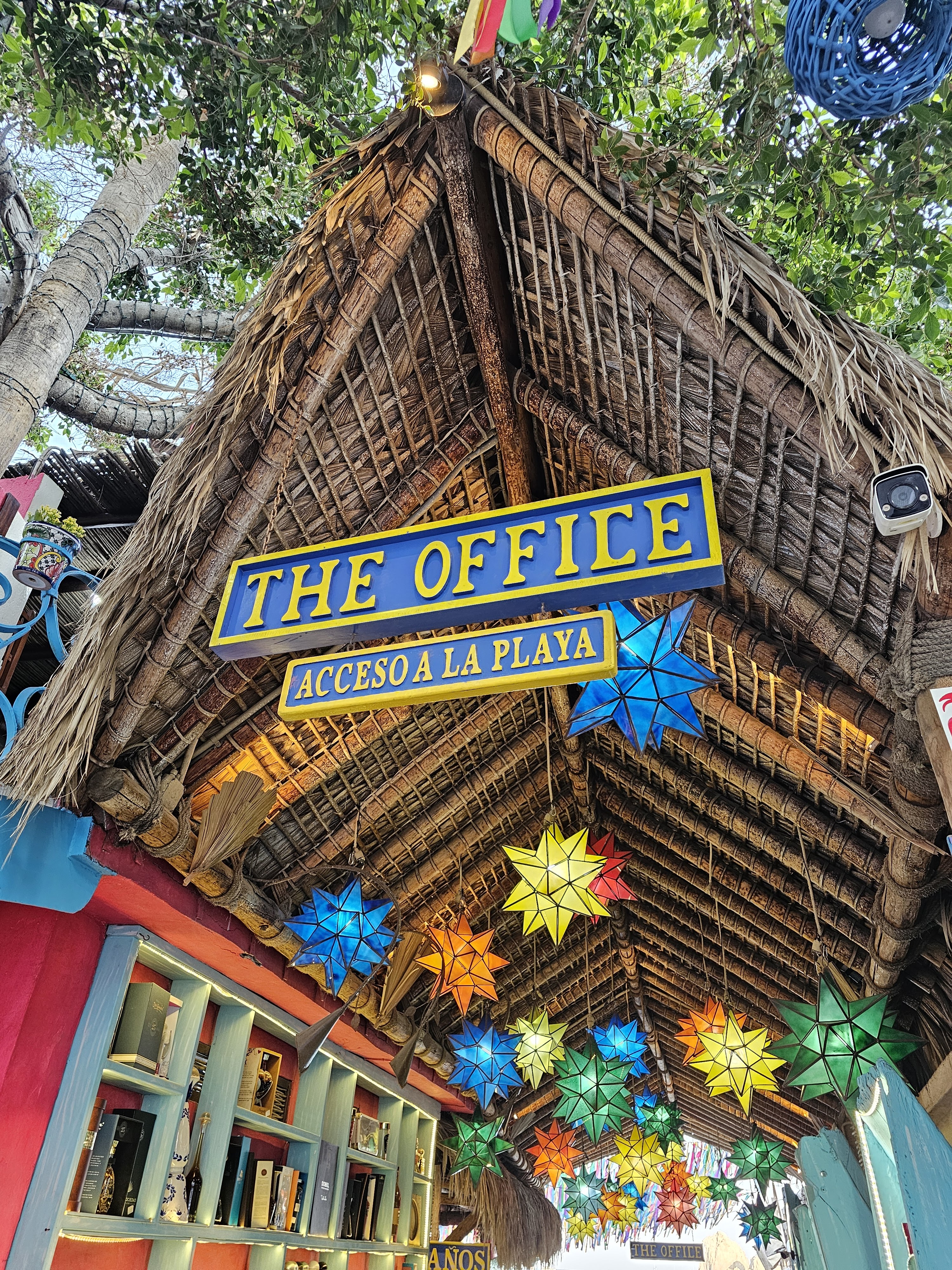 The Office on the Beach image 4