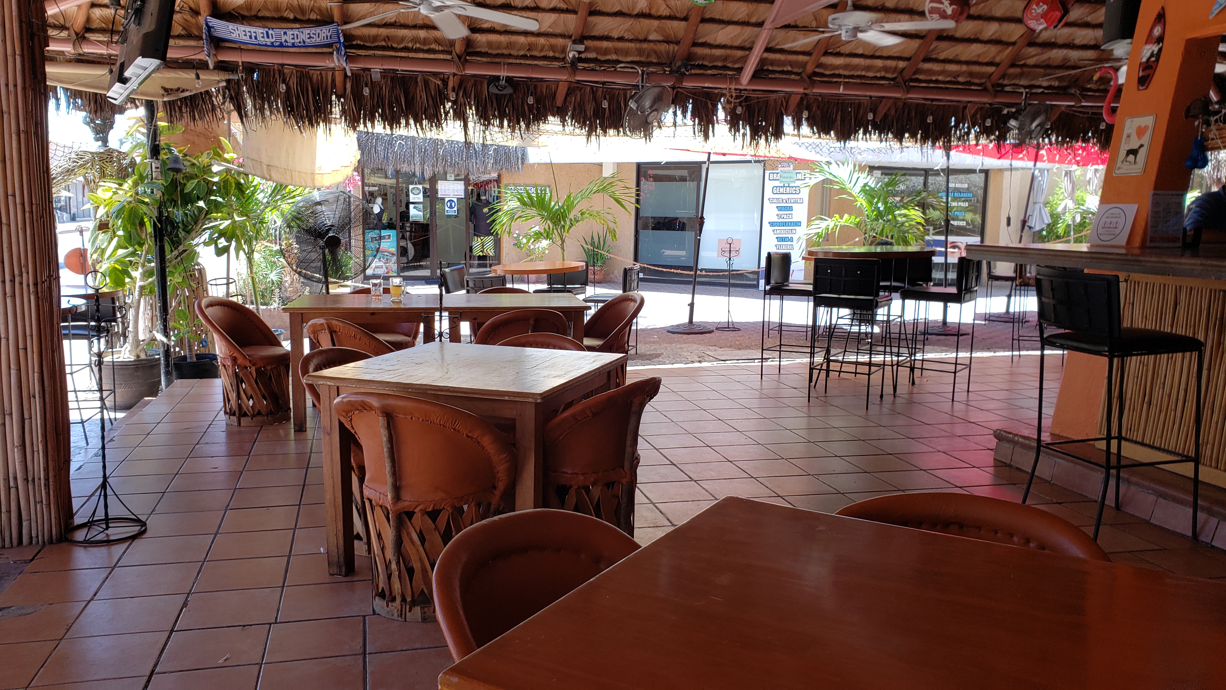 Cabo Cantina Sports Bar Restaurant image 7