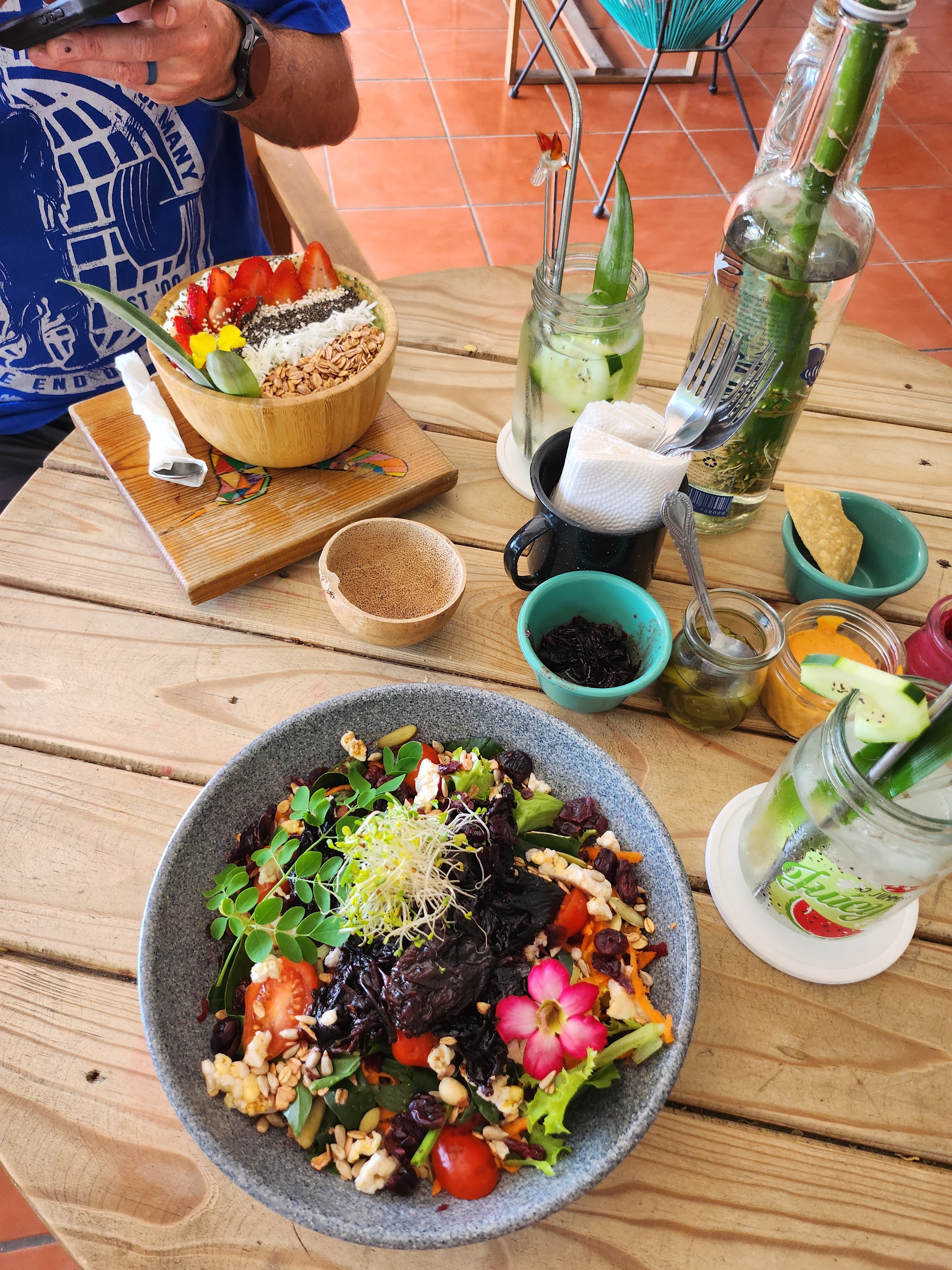 Tropical Kitchen Cabo image 6