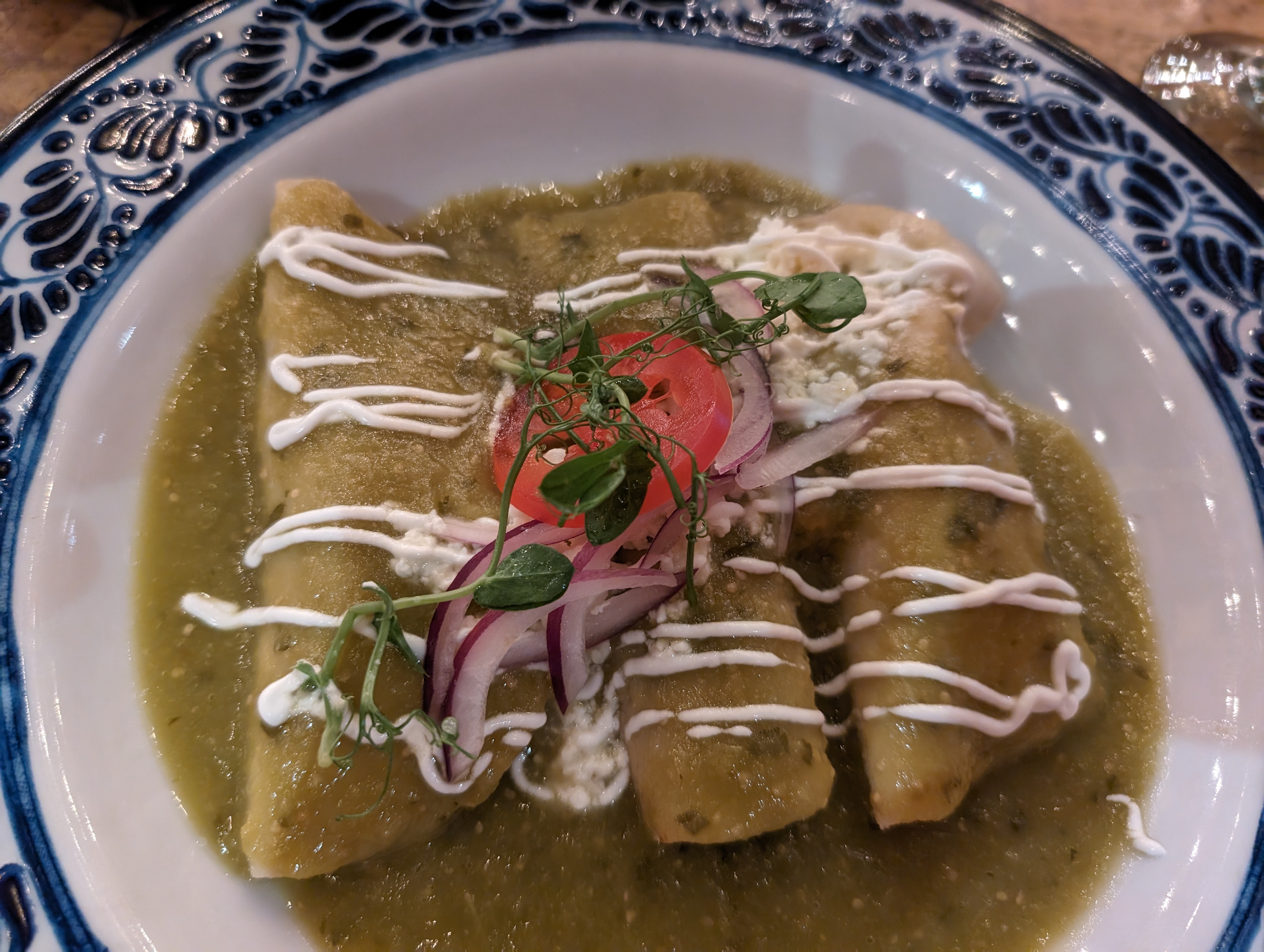 Los Tres Gallos image 8