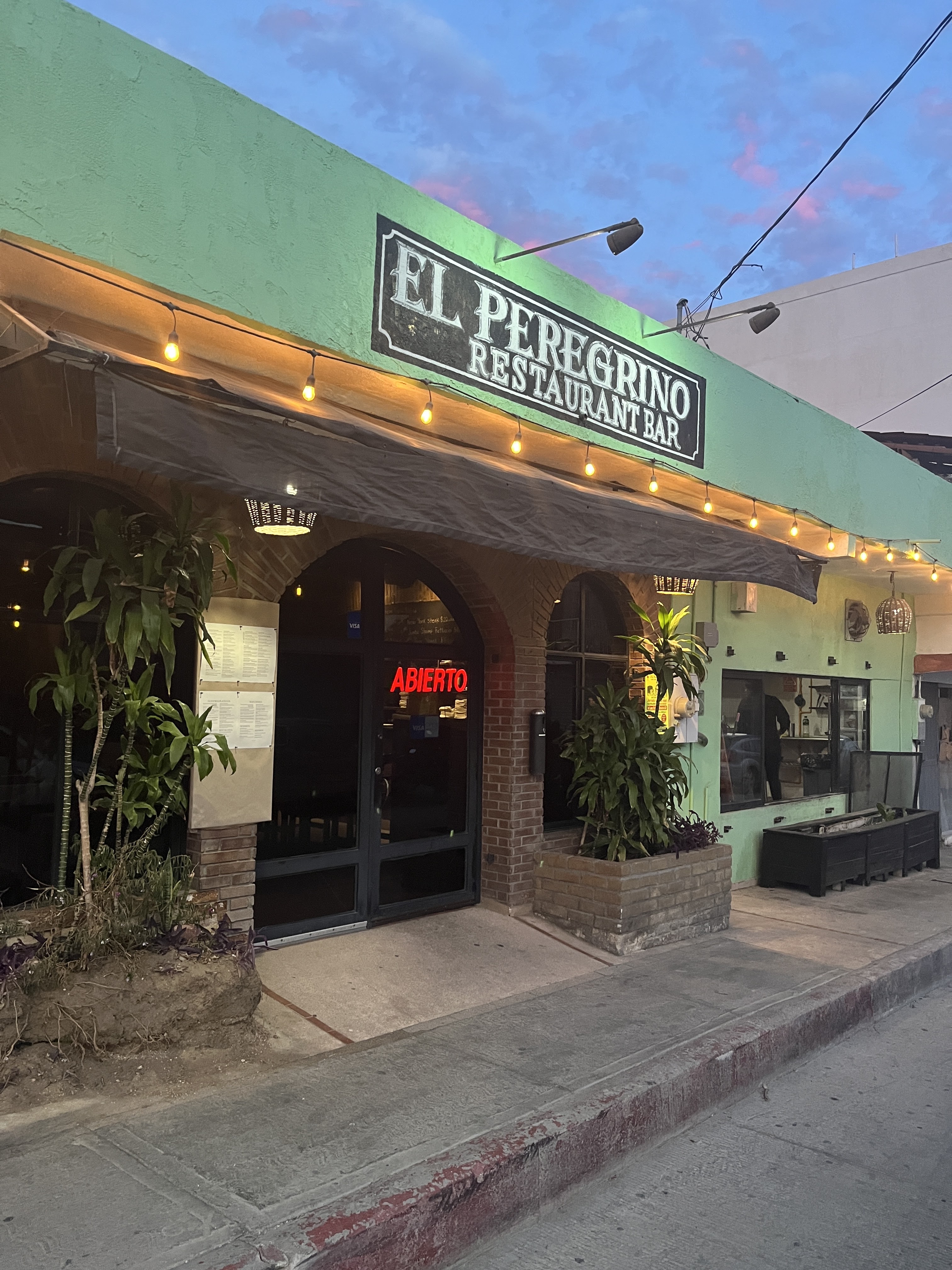 El Peregrino image 5